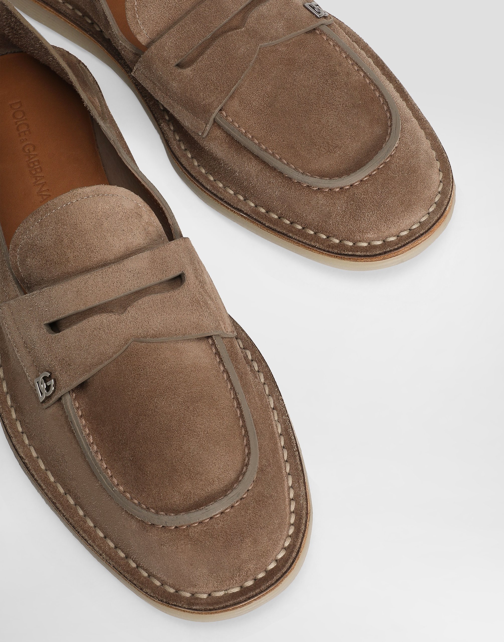 Reversed calfskin slipper