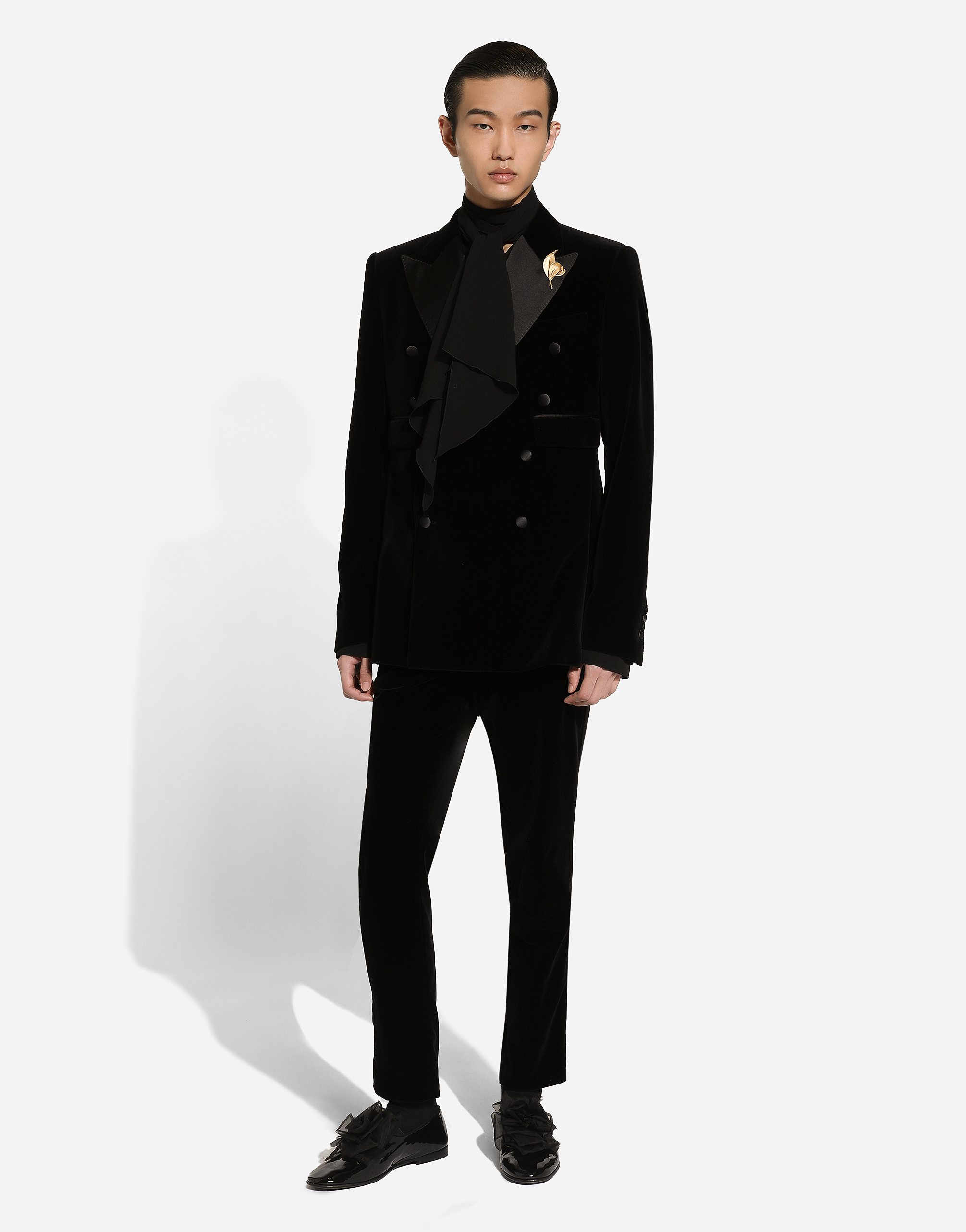 Oversize silk shirt with pussy-bow