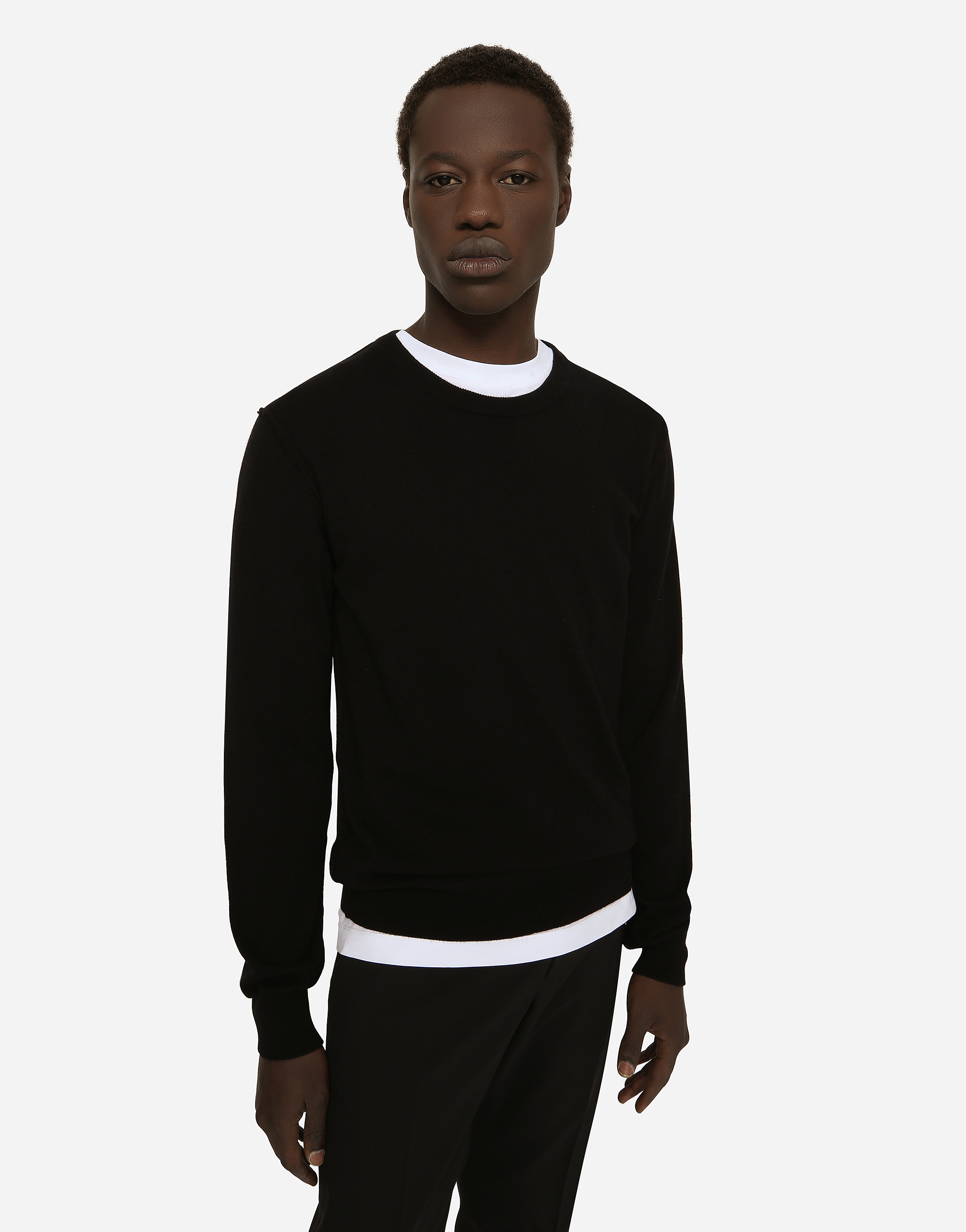 Cashmere round-neck sweater