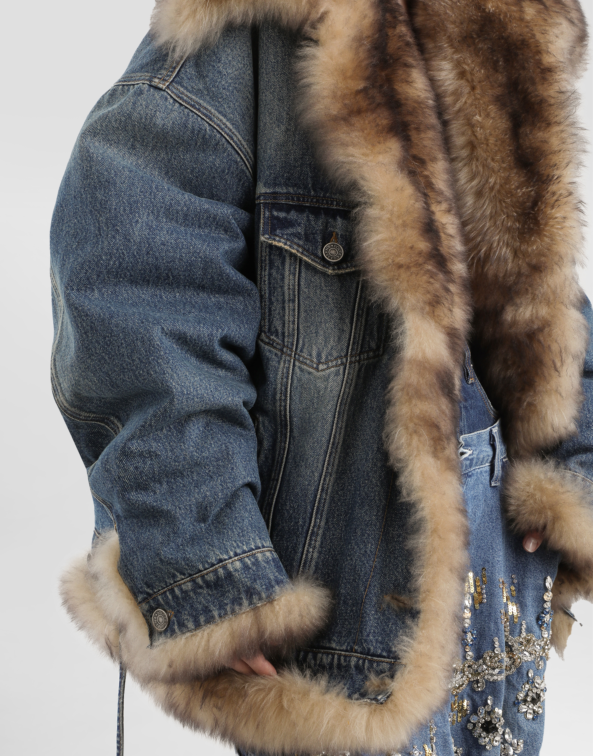 Denim jacket with fur