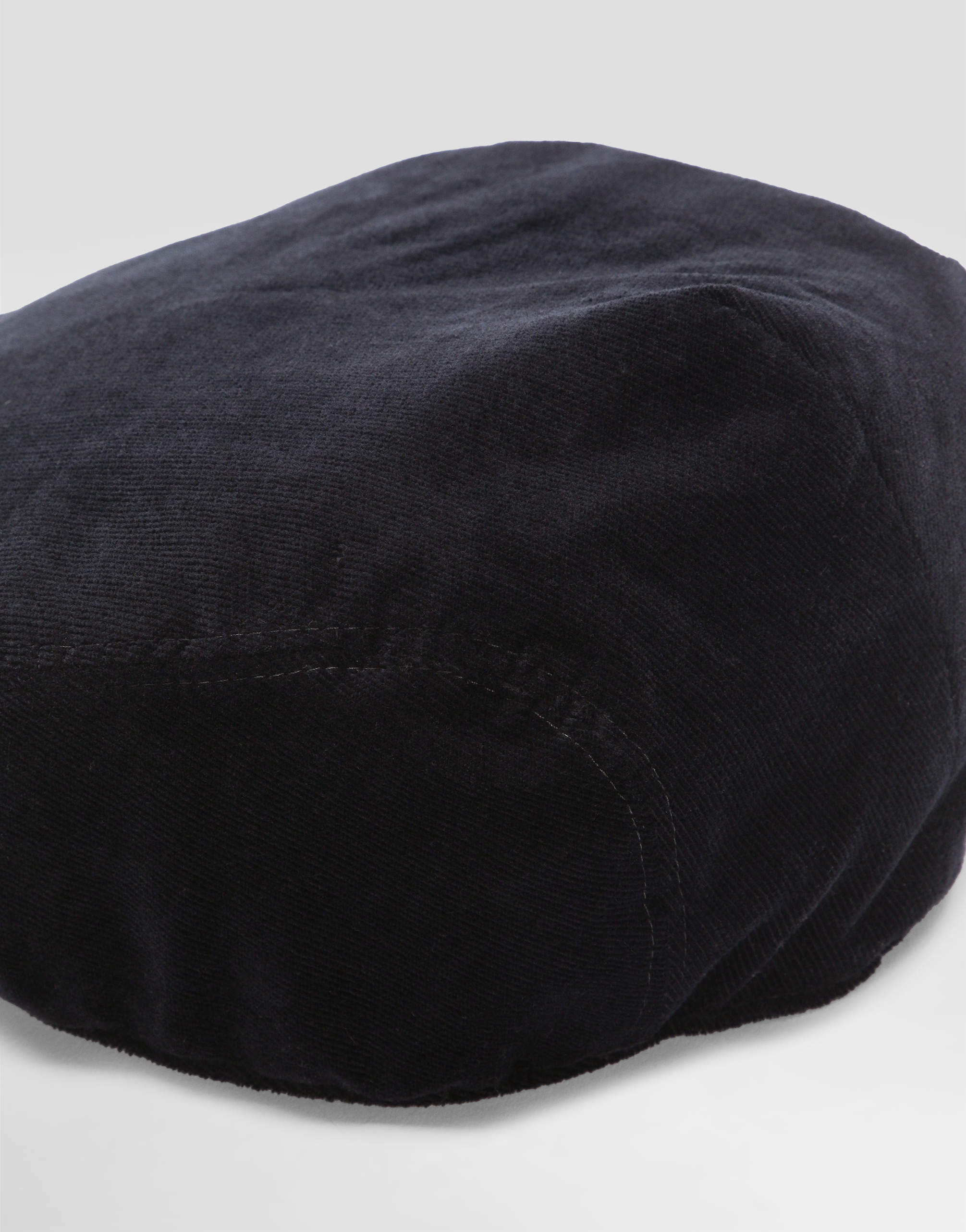 Dolce & Gabbana Velvet Flat Cap In Black
