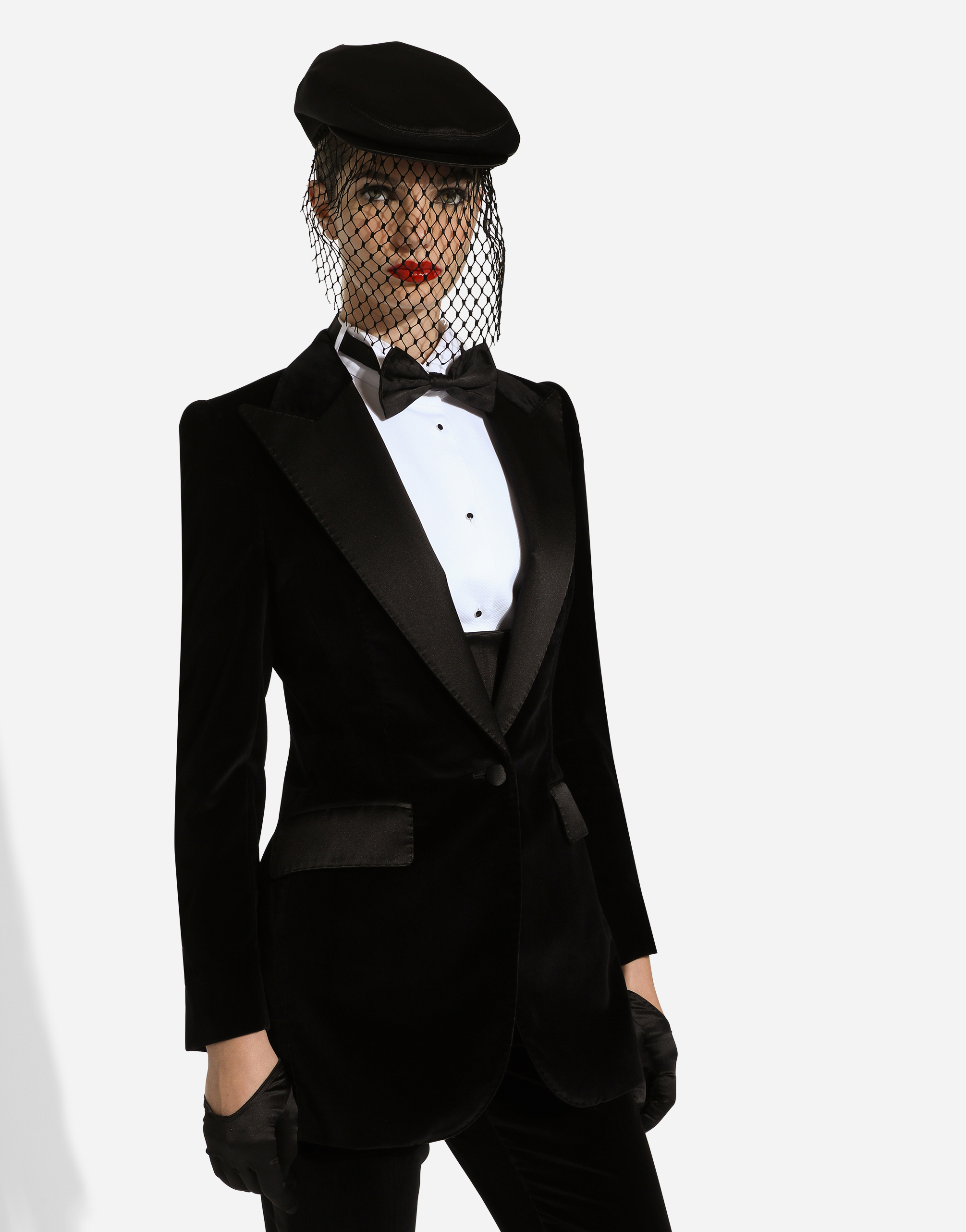 Single-breasted velvet Turlington tuxedo jacket