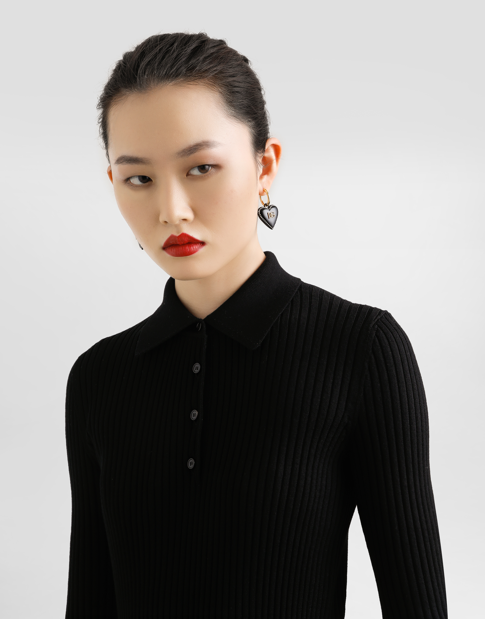 Dolce & Gabbana Ribbed Wool Pullover In Black