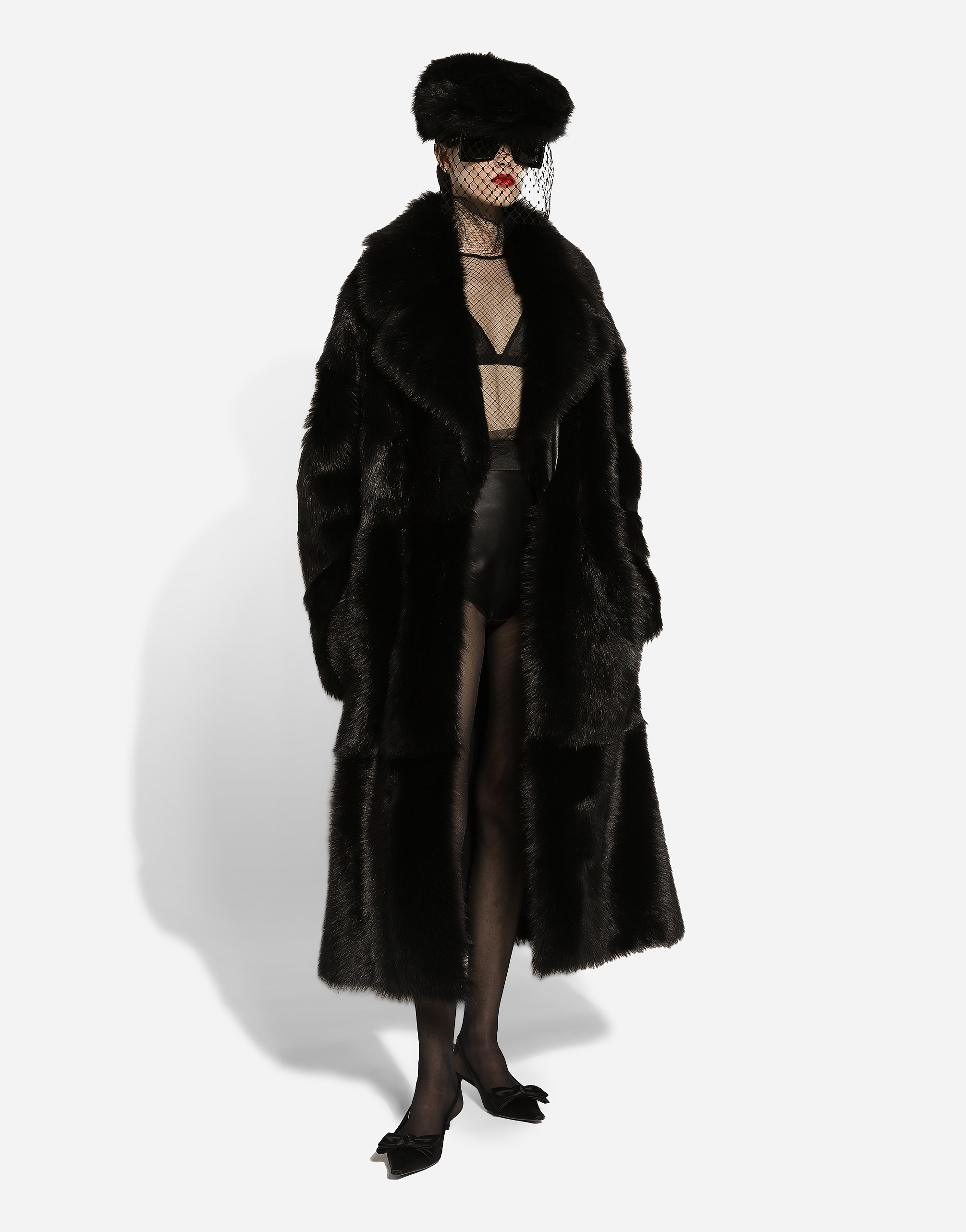 Dolce & Gabbana Shearling Flat Cap With Veil In Black