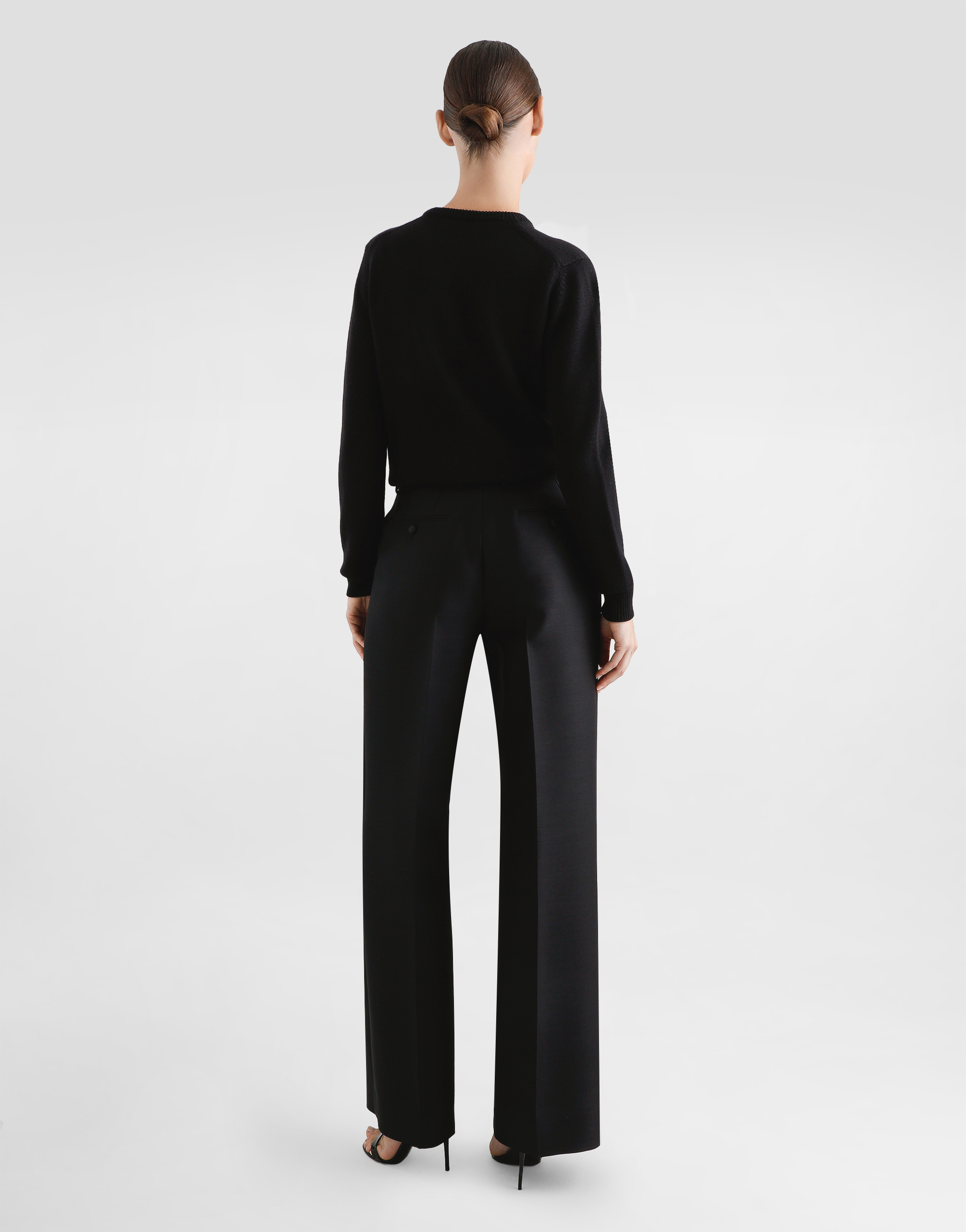 Dolce & Gabbana Brooch Crewneck Cardigan In Black