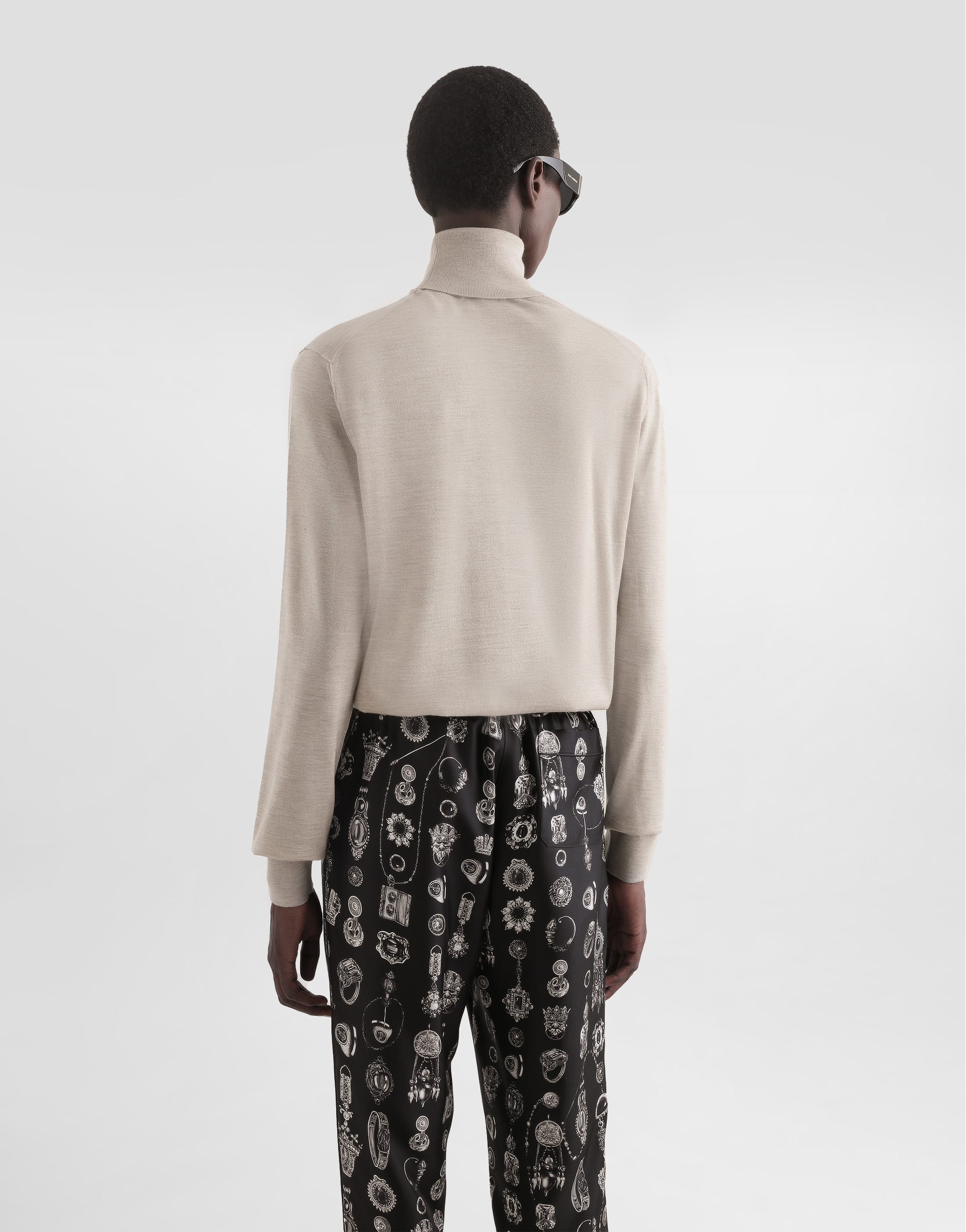  Dolce & Gabbana Dolce & Gabbana Cashmere Turtleneck Pullover - Man Sweaters And Cardigans Beige 56 
