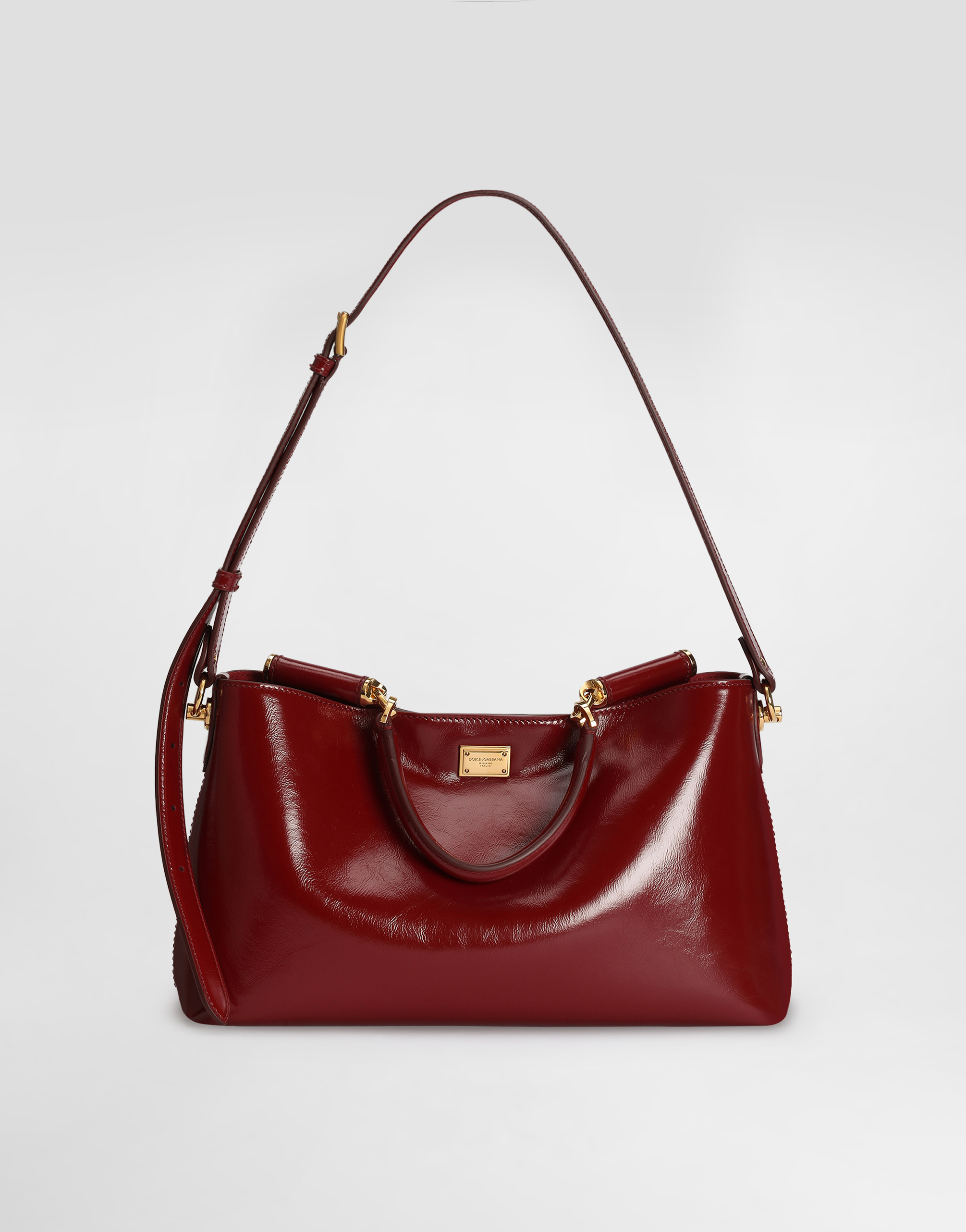 バティ（バーガンディ） Medium Vittoria calfskin handbag in Red for Women | Dolce&Gabbana®