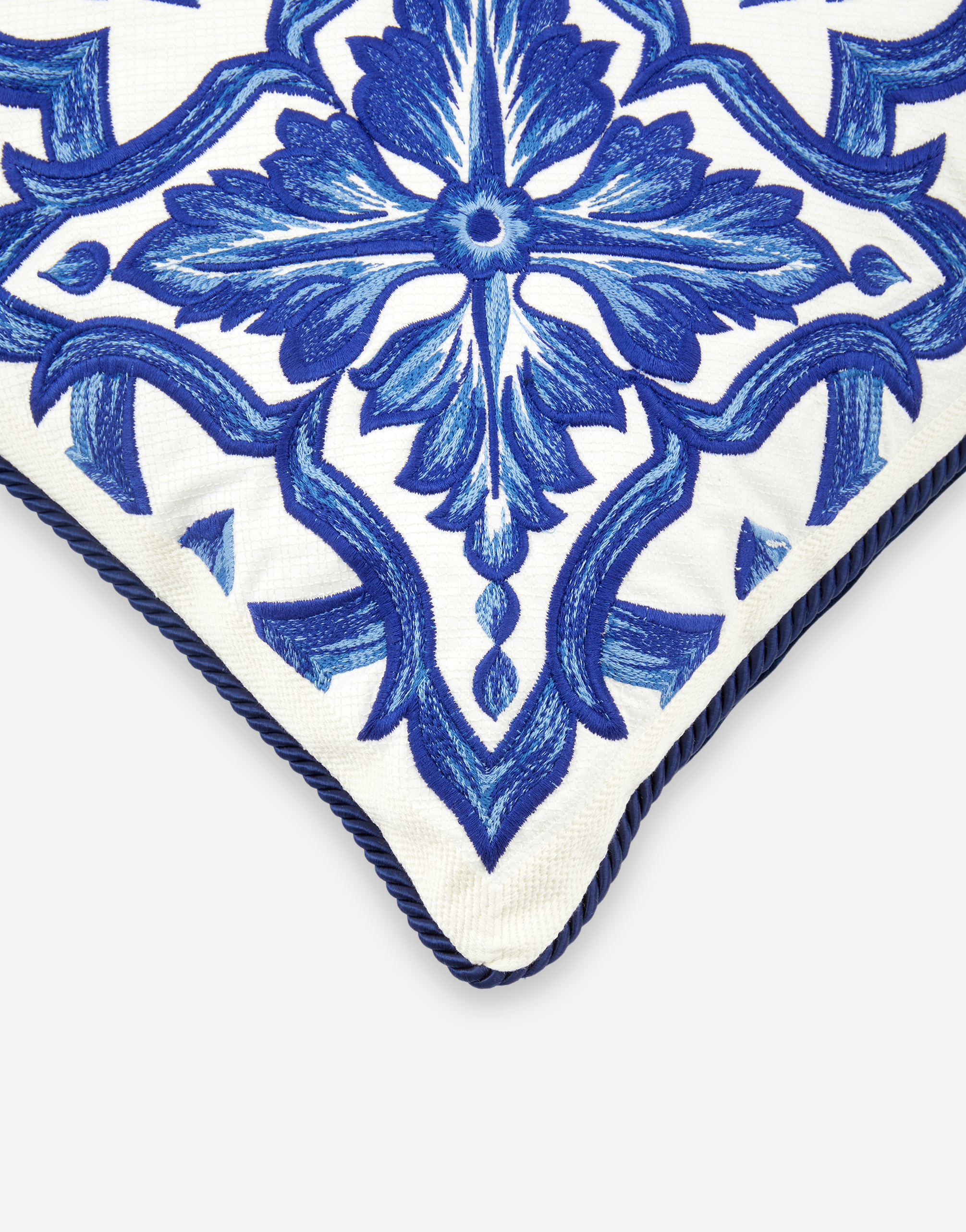 Dolce & Gabbana Embroidered Cushion Medium In Multicolor