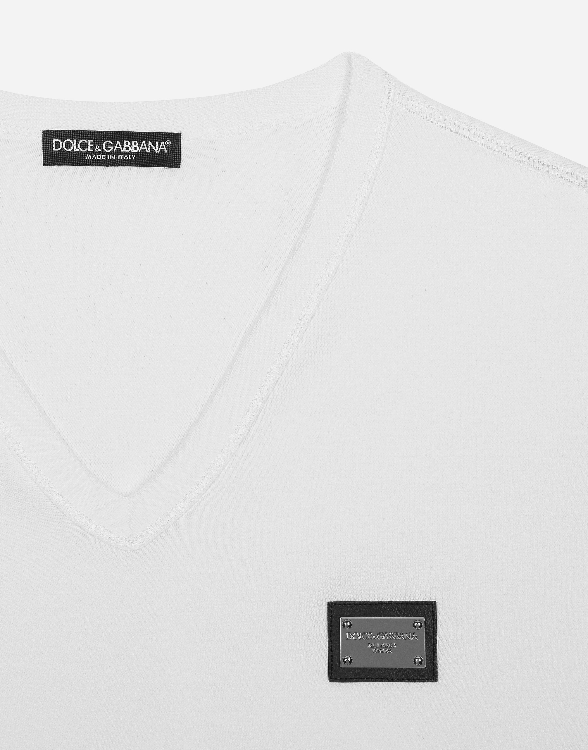  Dolce & Gabbana Camiseta De Algodón Con Cuello De Pico Y Placa Con Logotipo - Hombre Camisetas Y Polos Blanco Algod�n 50 