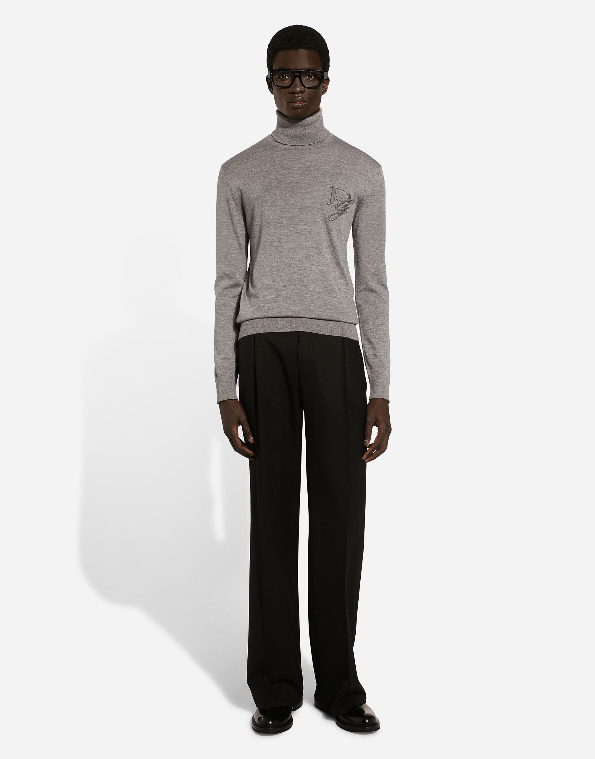 Cashmere turtle-neck sweater