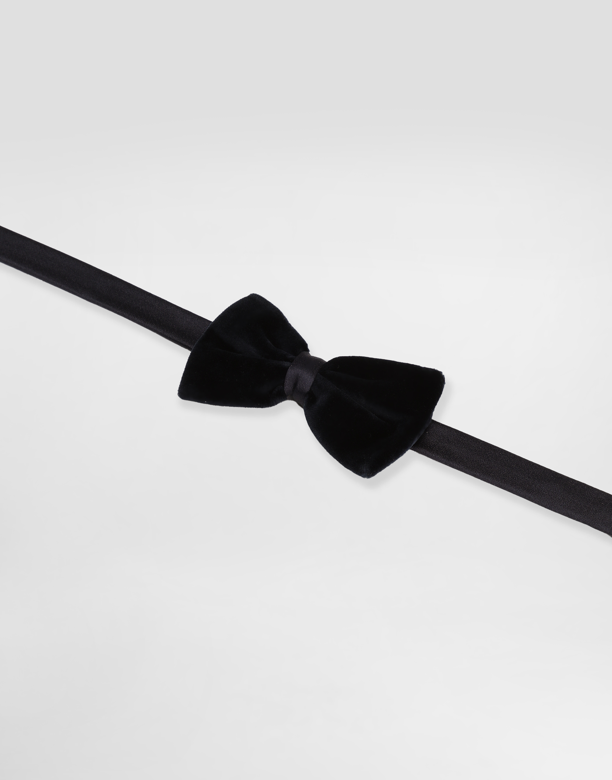 Velvet bow tie