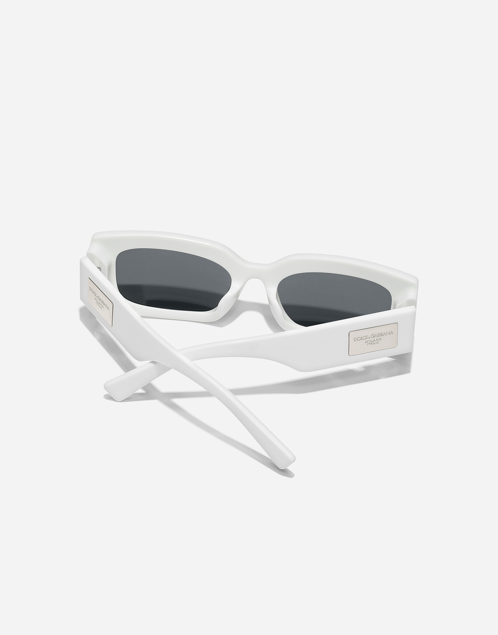 Dolce & Gabbana Dg Plaque Sunglasses In White