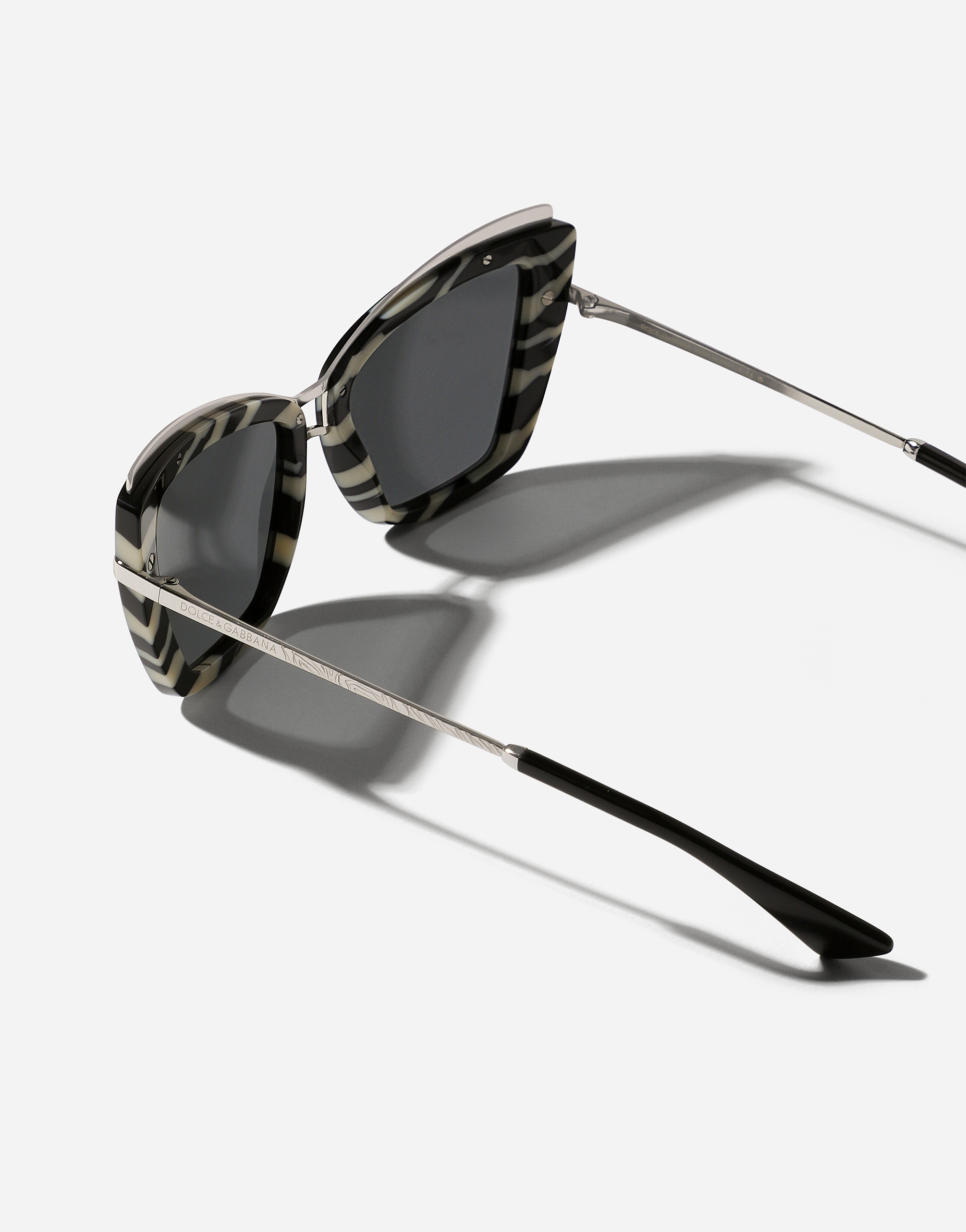 Dolce & Gabbana Metal Print Sunglasses In Black On Zebra