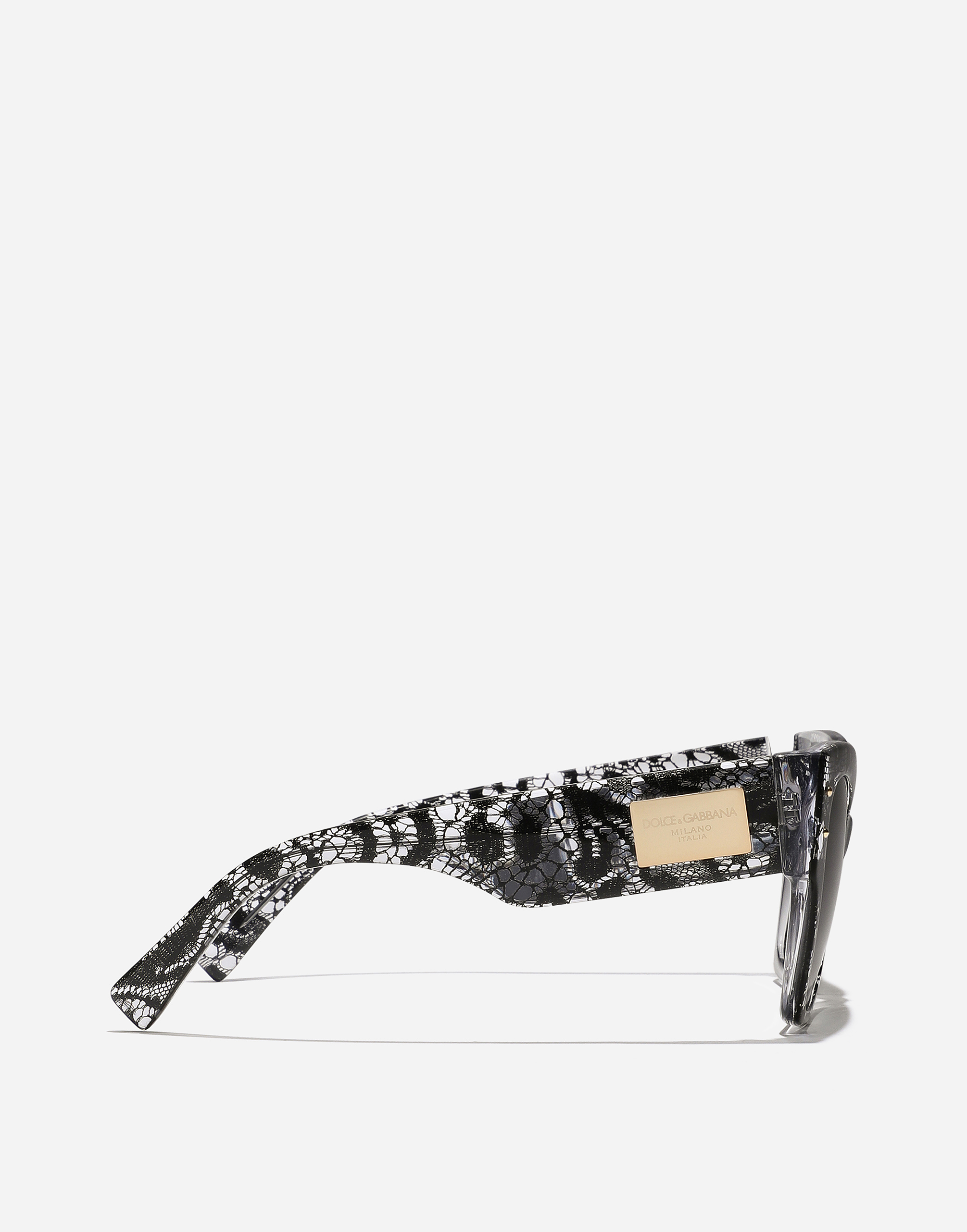 Dolce & Gabbana Dg Logo Plaque Sunglasses In Black Lace