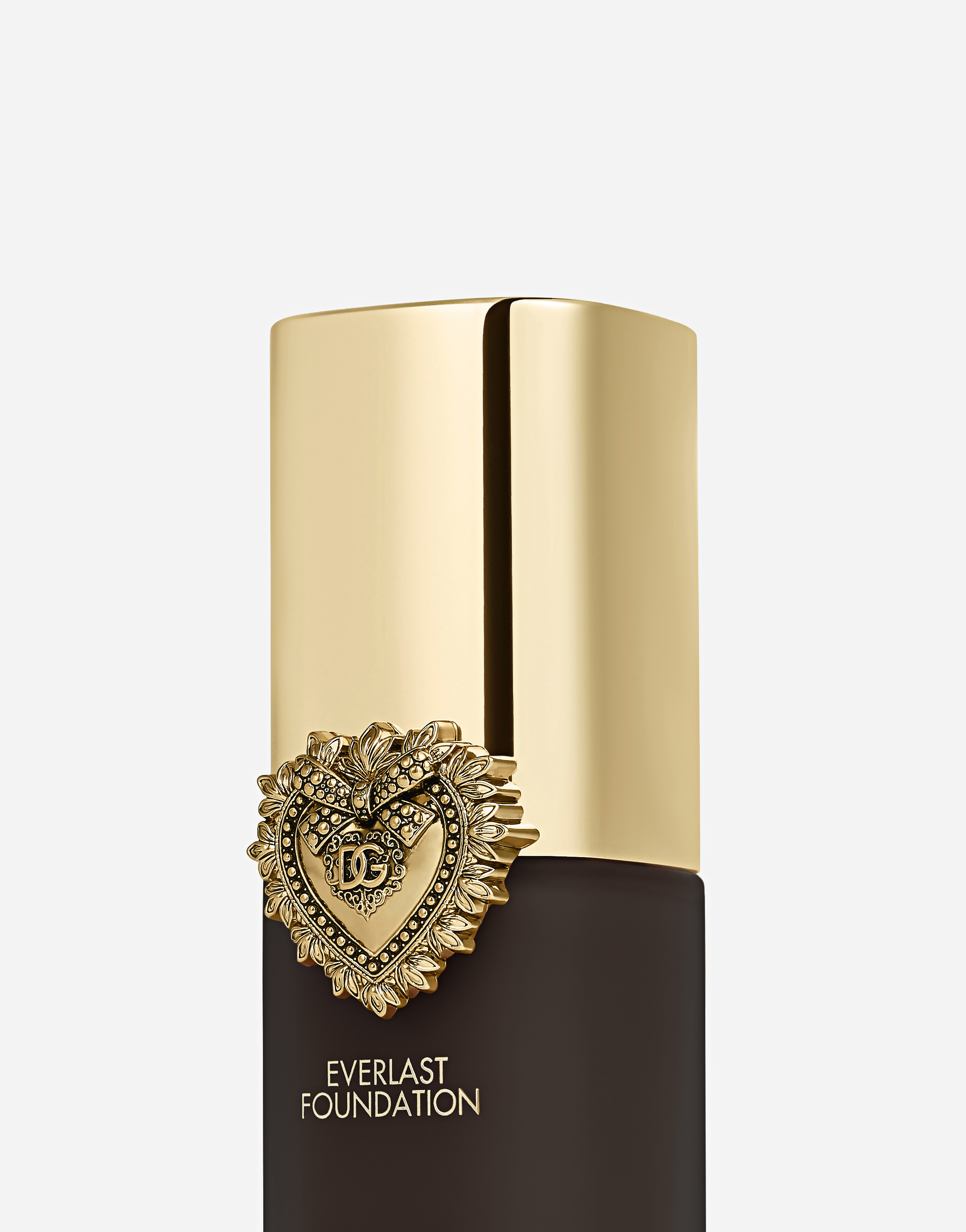  Dolce & Gabbana Dolce & Gabbana Everlast Fdt 38c Deep - Woman Foundation 38c Deep - Red Cool Undertones Onesize 