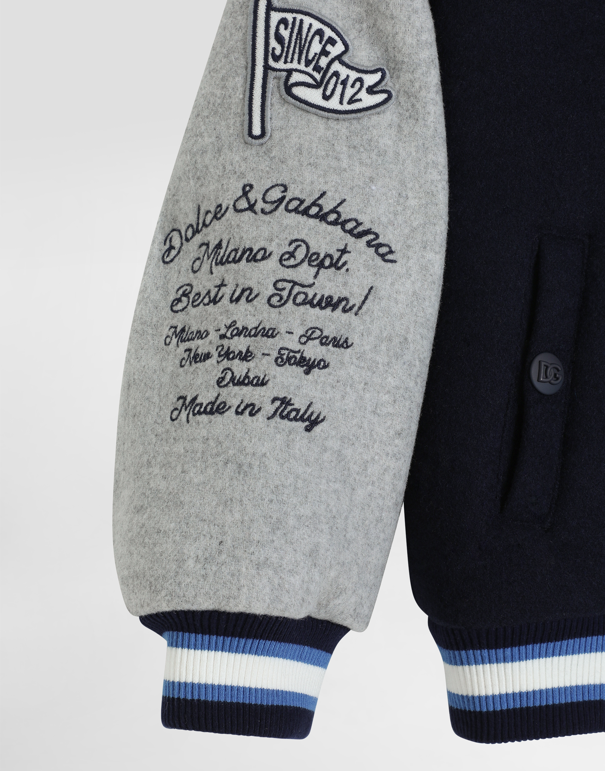 Cloth bomber jacket with embroidery and patch