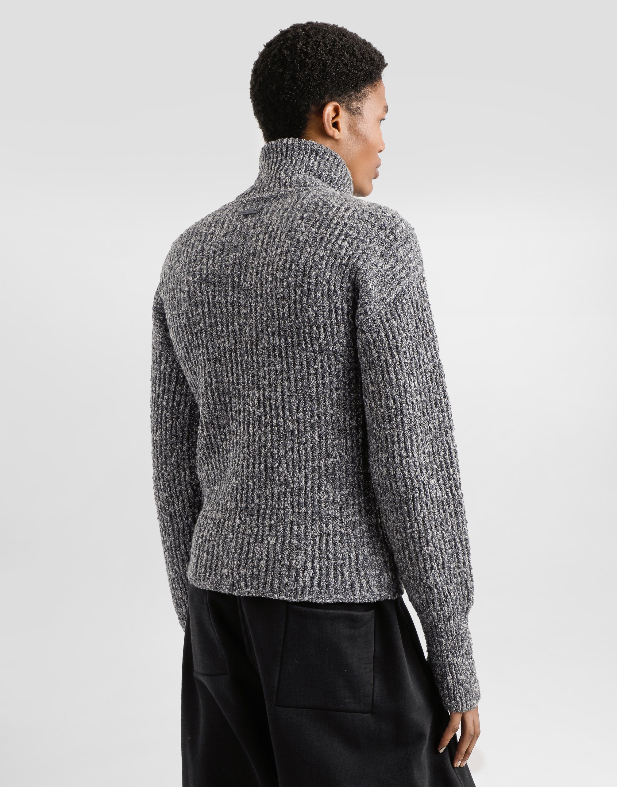 Dolce & Gabbana Elegant Gray Wool-blend Turtleneck Sweater In Gray