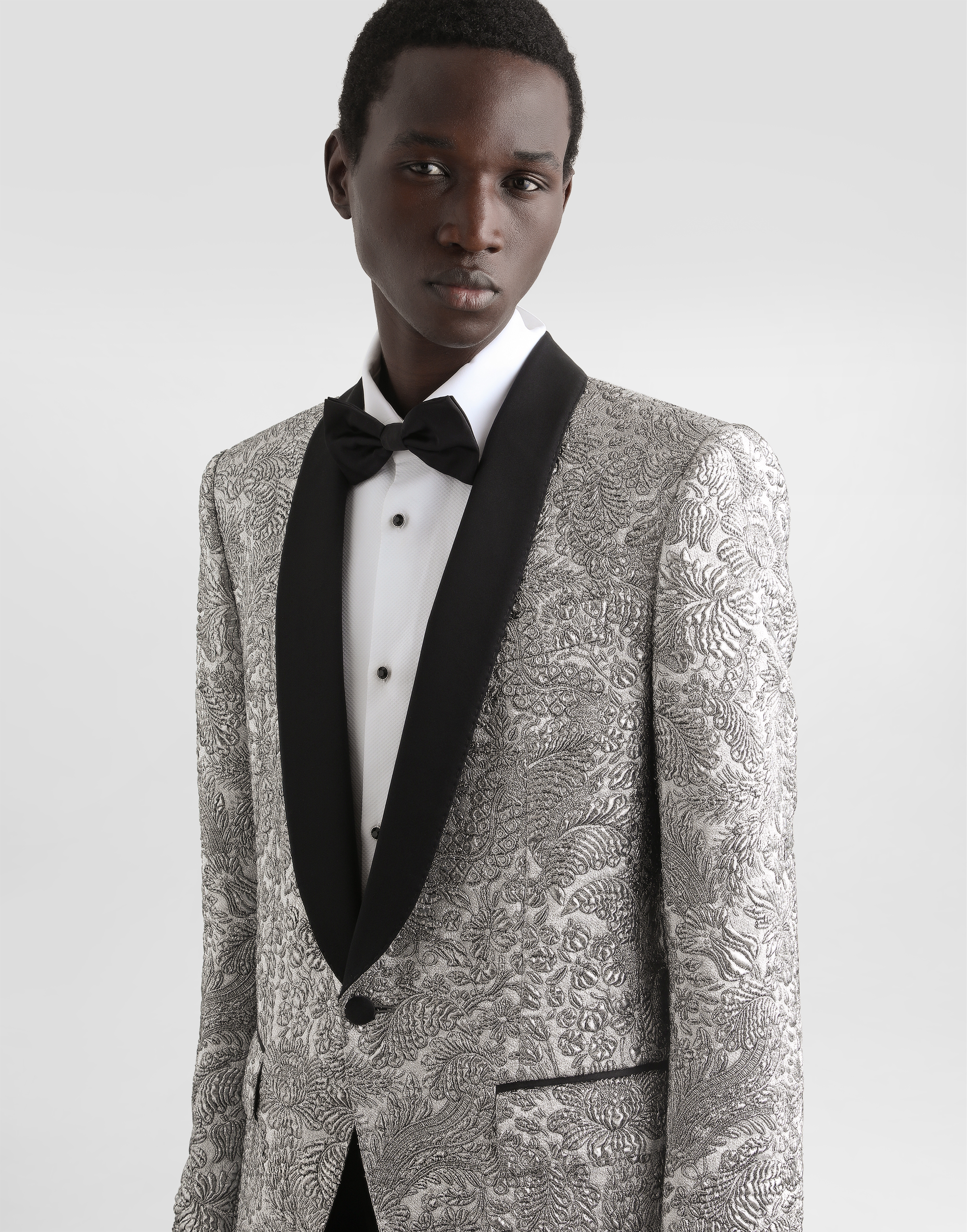 Single-breasted floral lamé jacket