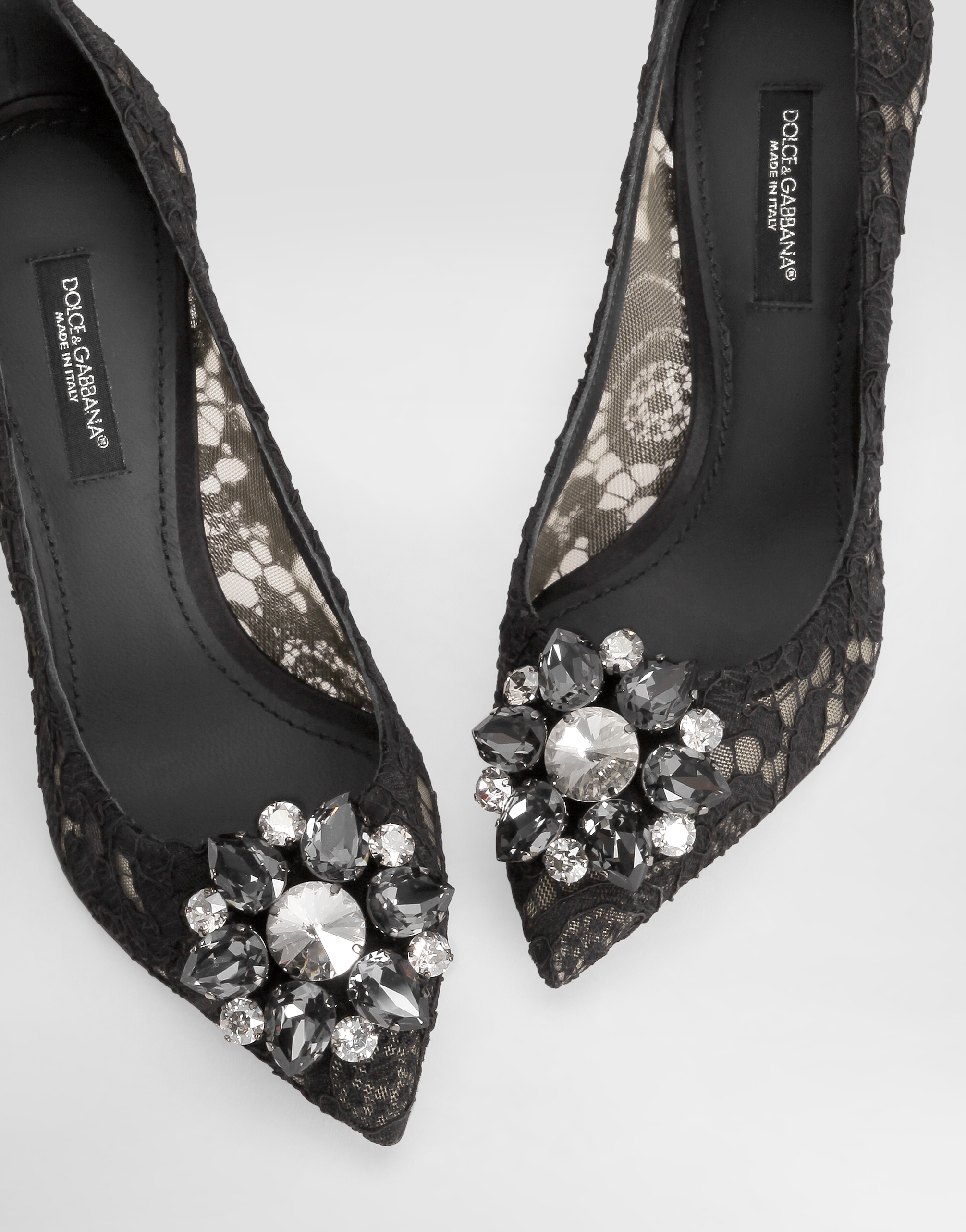 Lace rainbow pumps with brooch detailing