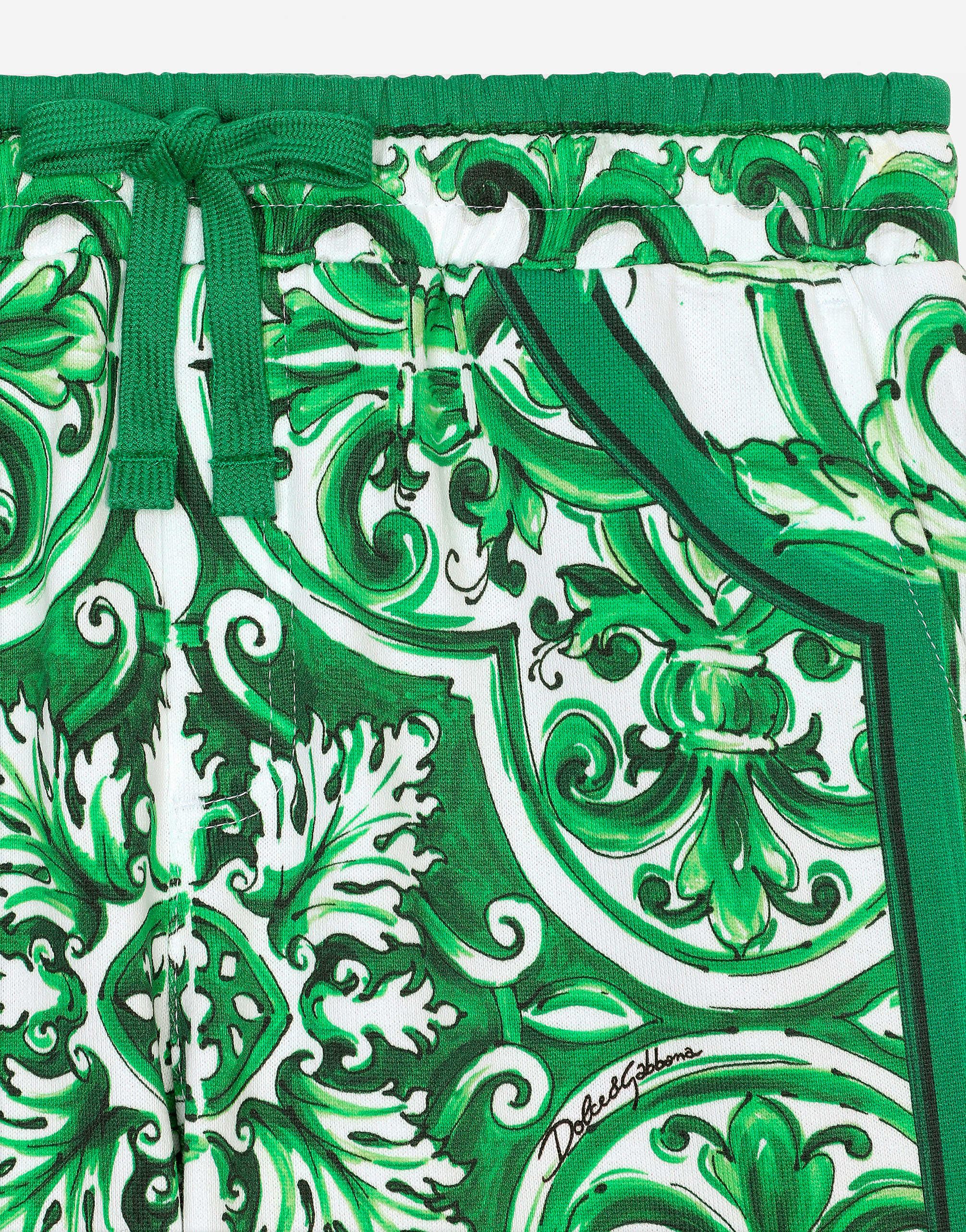 Jersey shorts with green majolica print