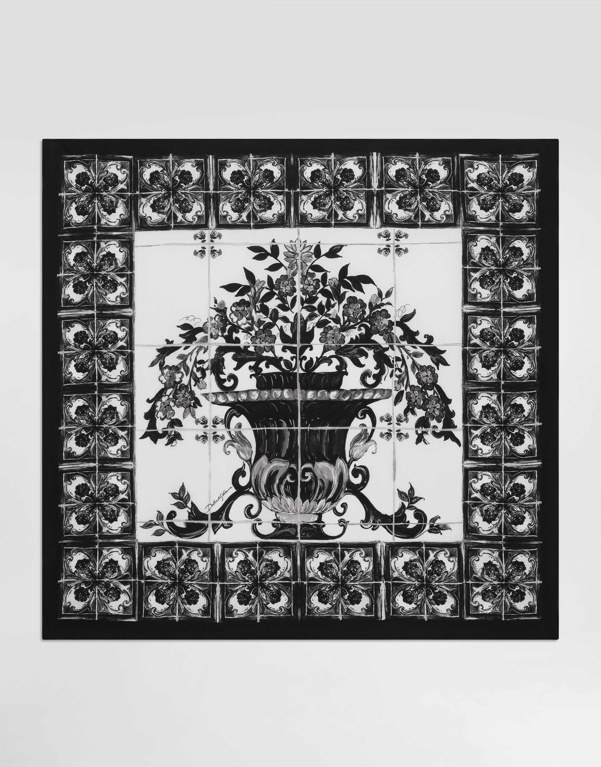 Dolce & Gabbana Majolica-print 70x70 Silk Scarf