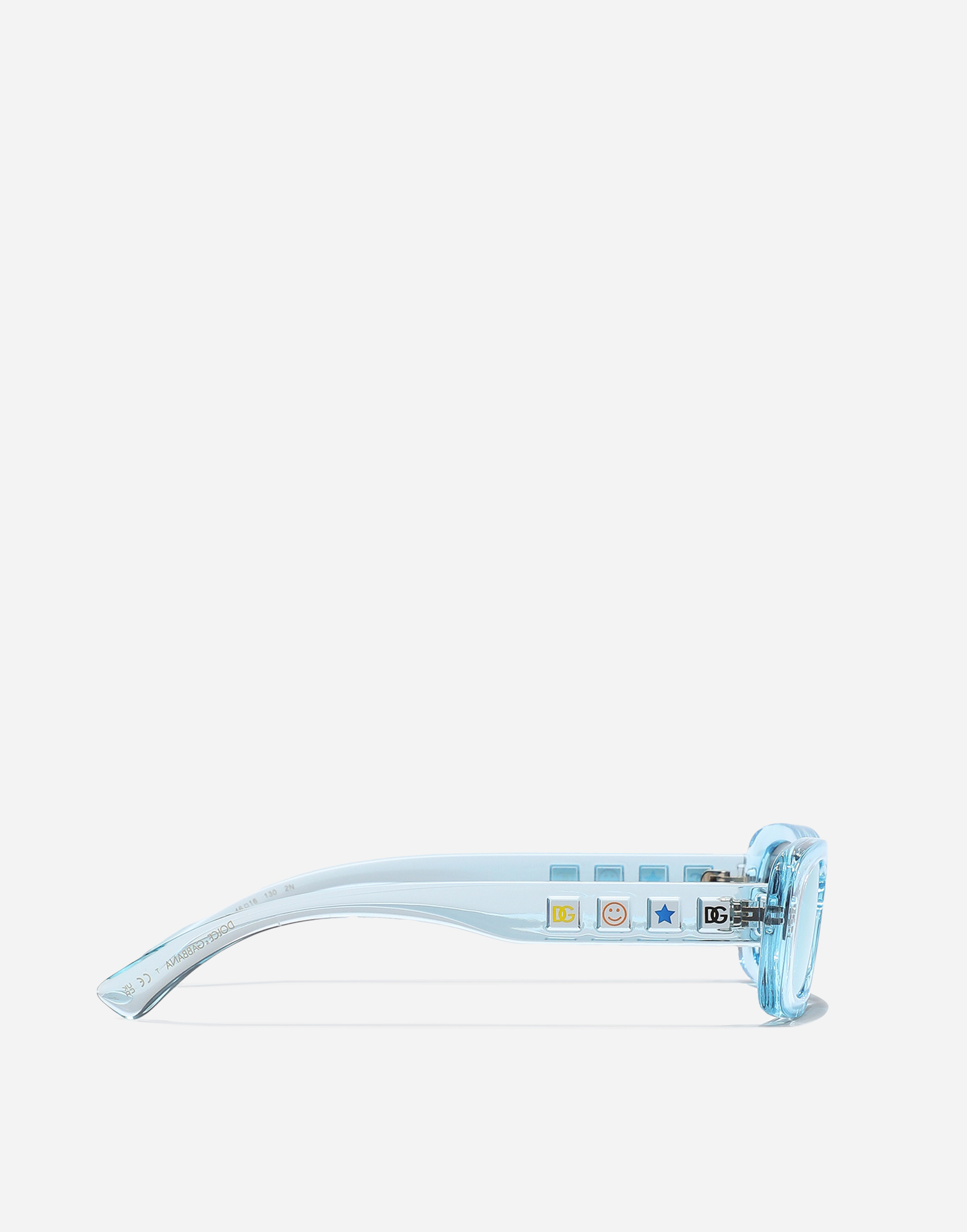 DG logo sunglasses