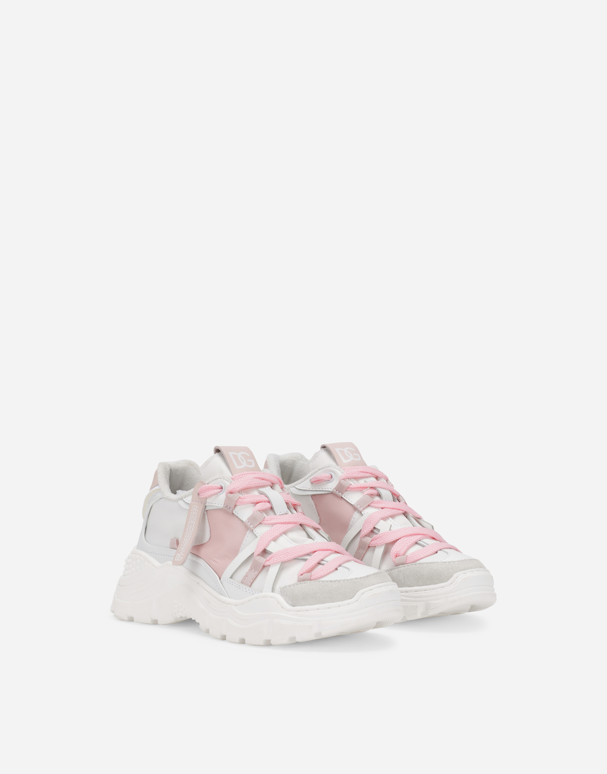 Mixed-material Airmaster sneakers