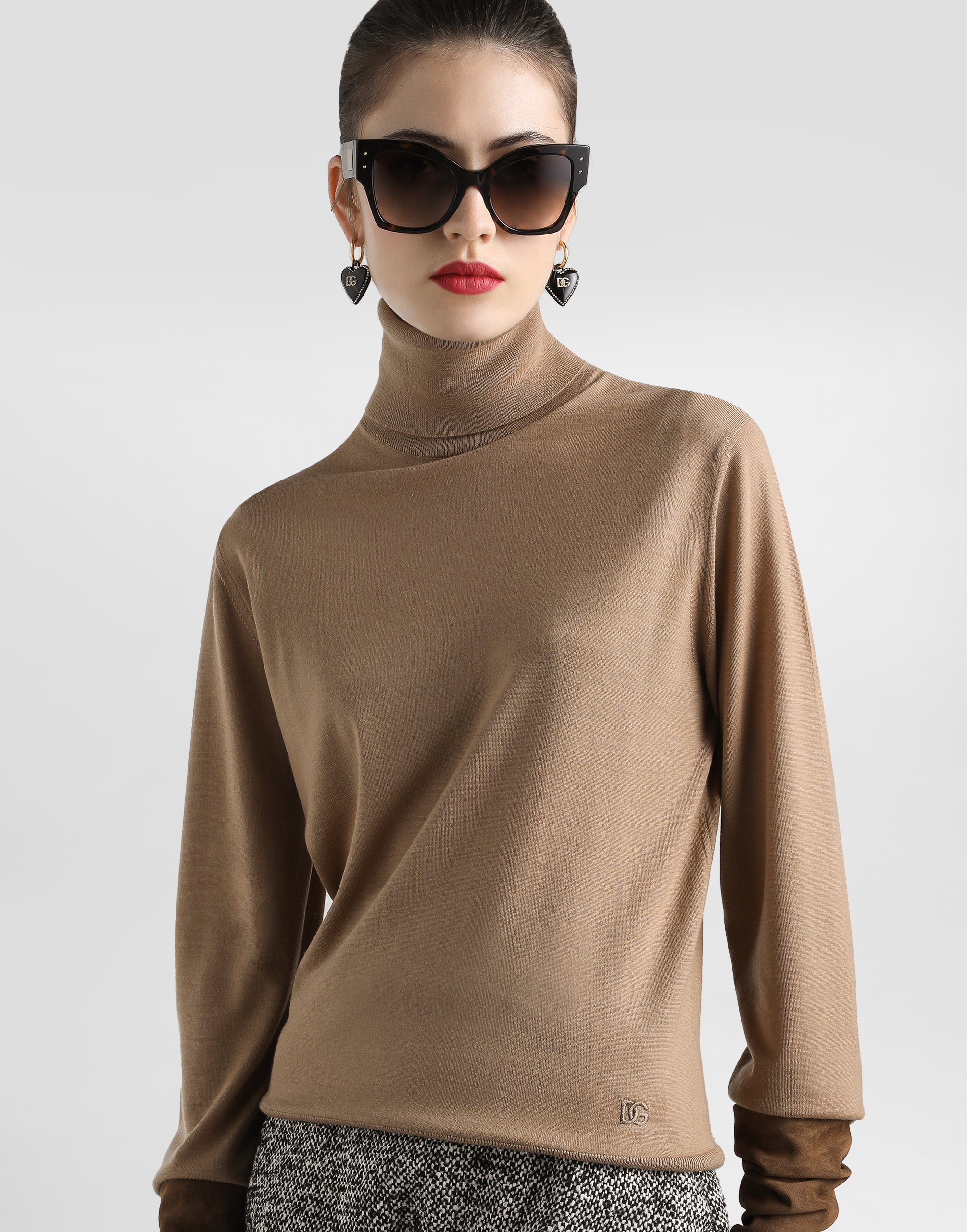 Cashmere turtleneck pullover