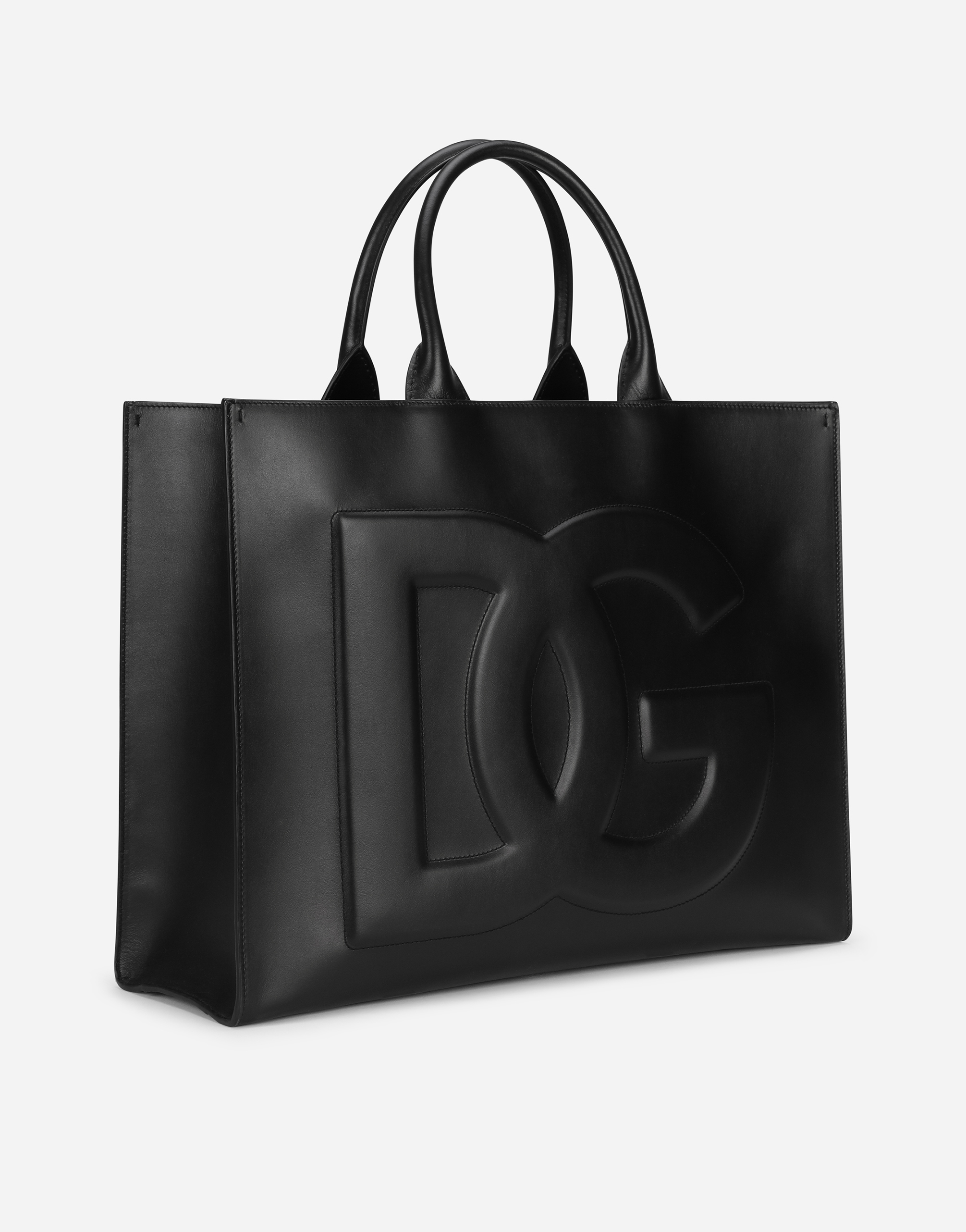 Shop Dolce & Gabbana Large Calfskin Dg Daily Shopper In Black