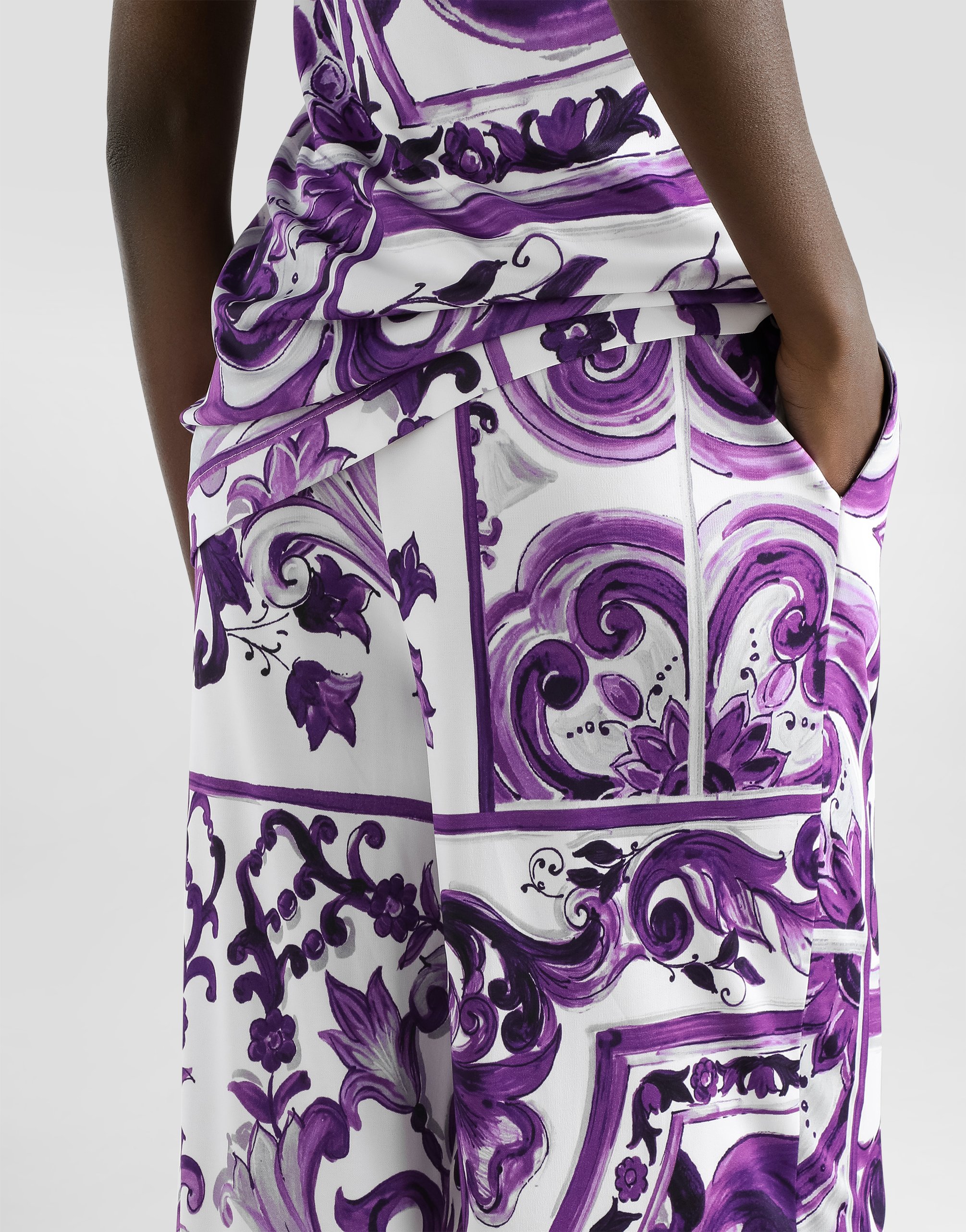 Majolica-print trousers