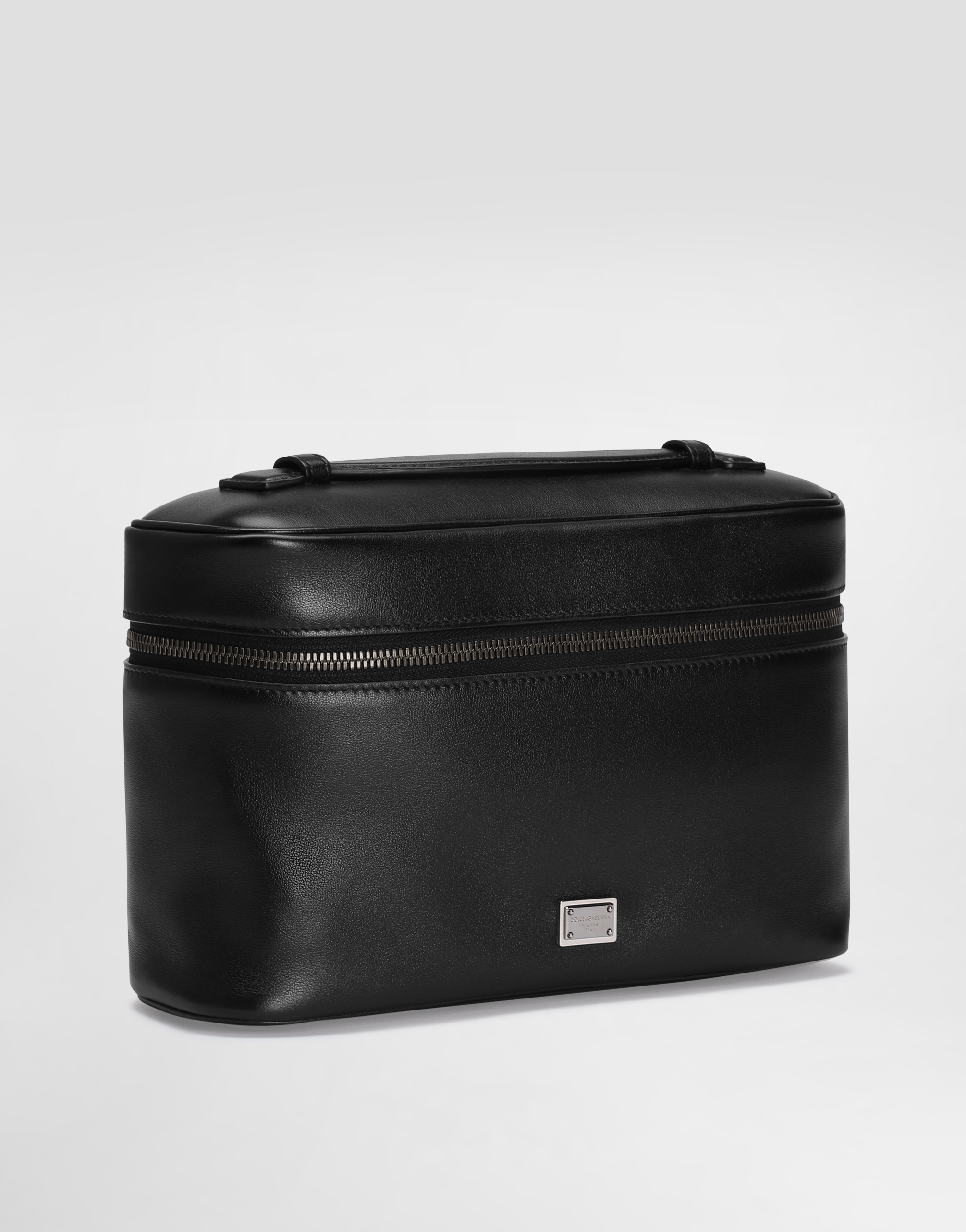 Dolce & Gabbana Leather Logo Plaque Toiletry Bag In Black