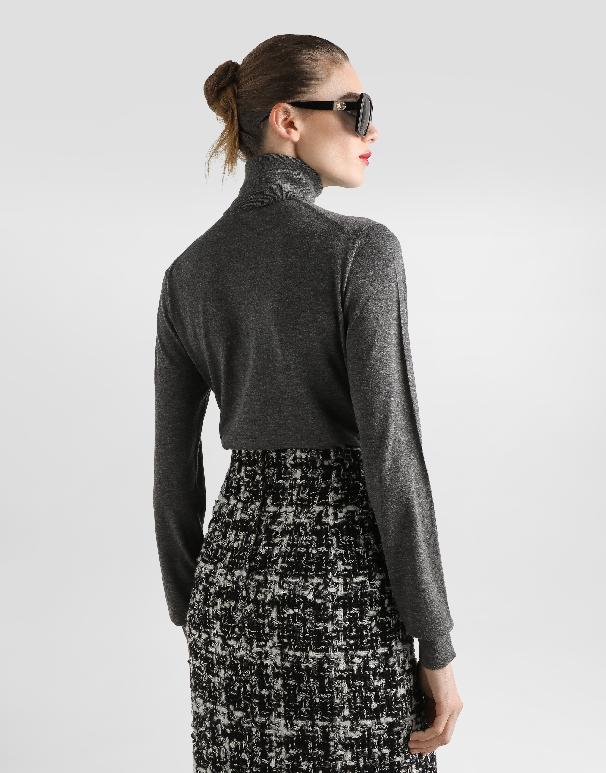 Cashmere turtleneck pullover