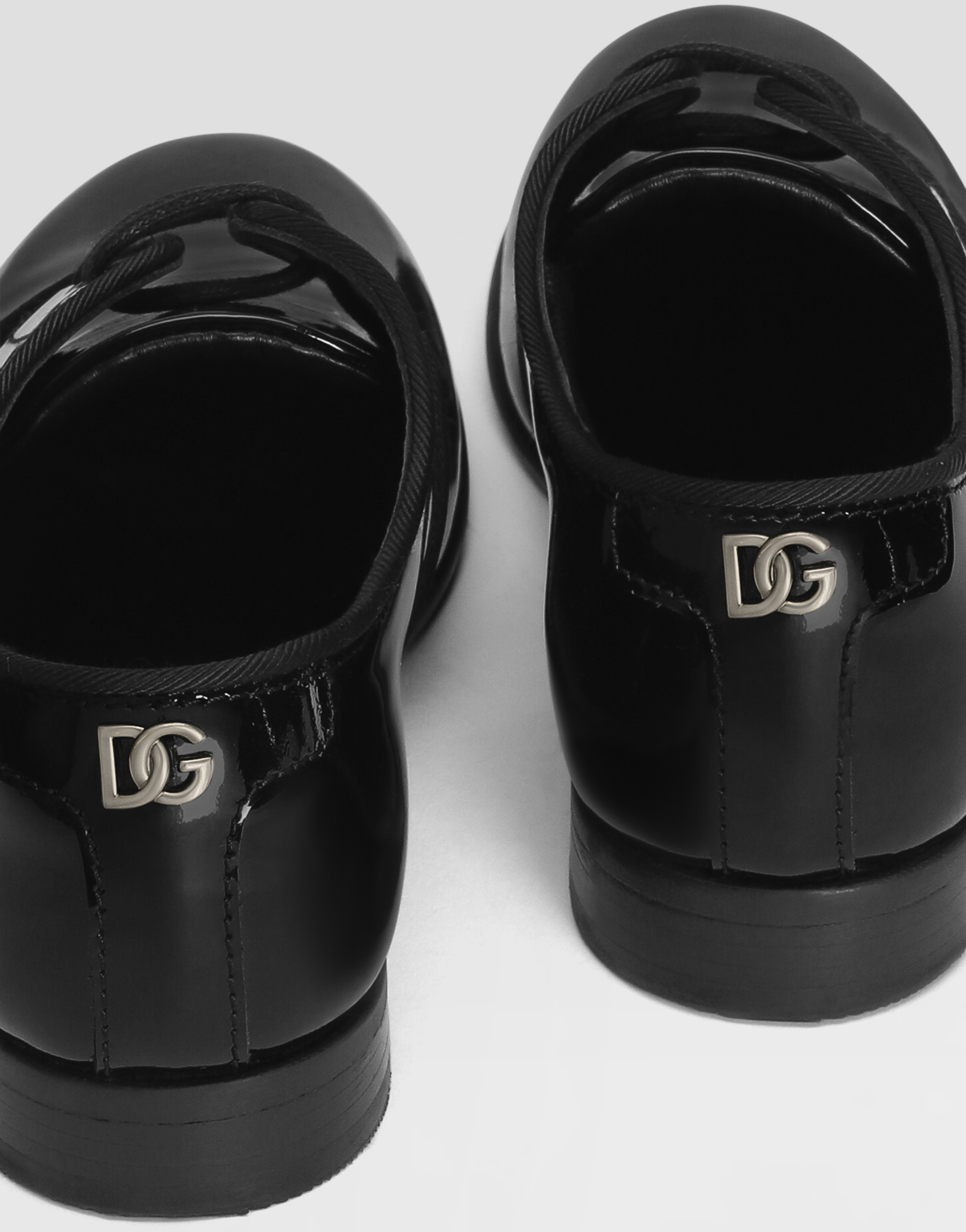 Dolce & Gabbana Polished Calfskin Derby Shoes In Black