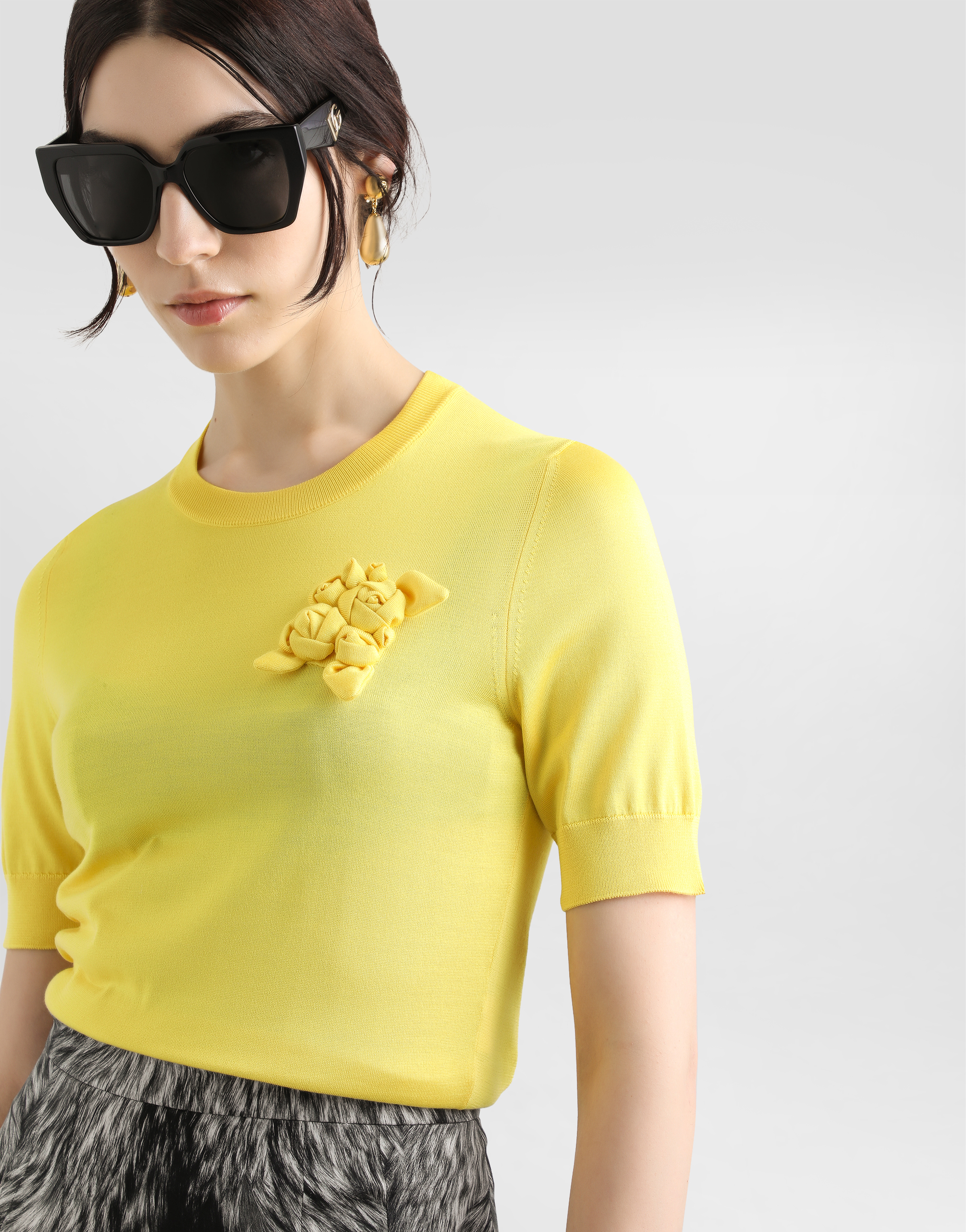 Dolce & Gabbana Short-sleeved Silk Sweater With Flower In Yellow