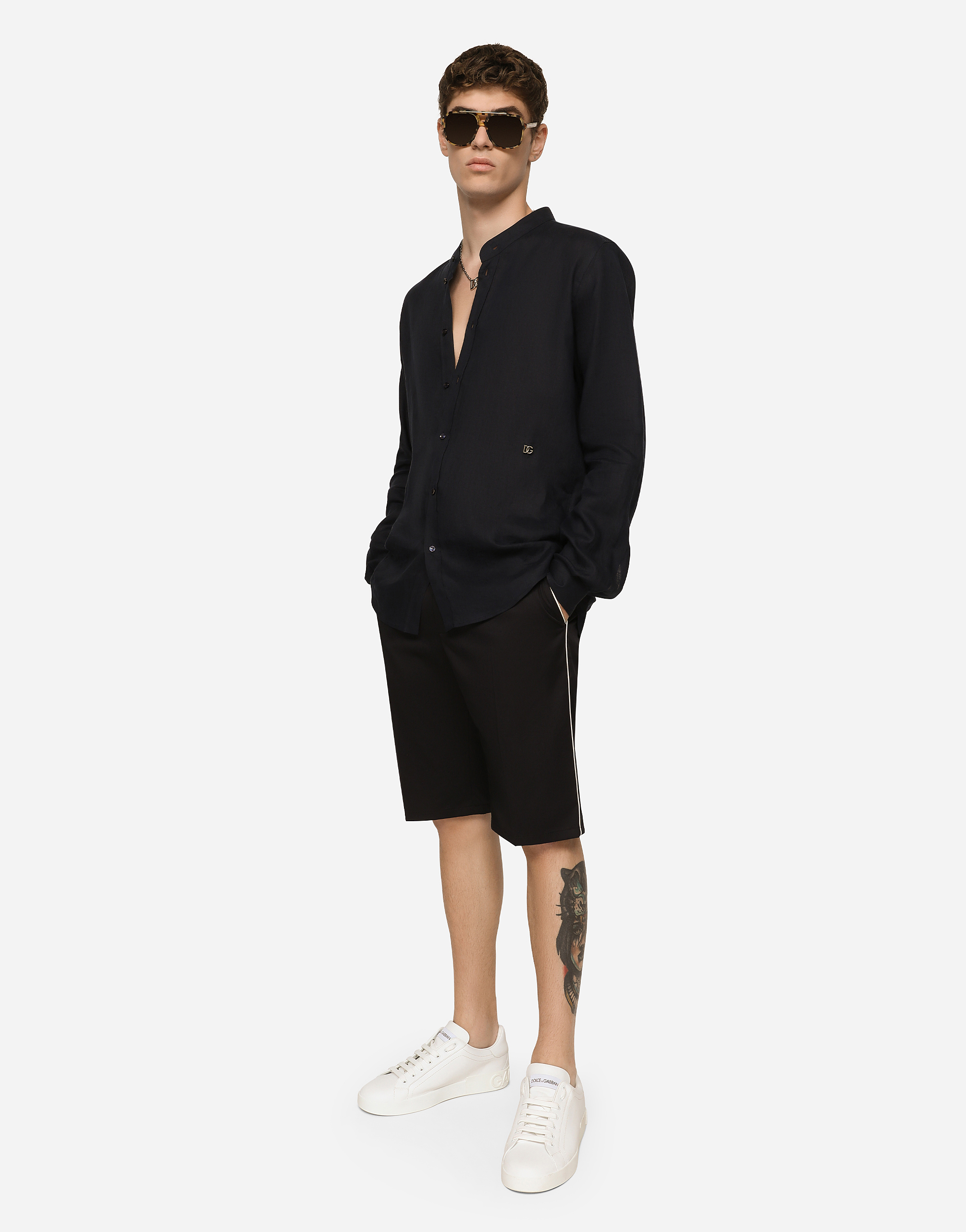 Linen Martini-fit shirt with DG hardware