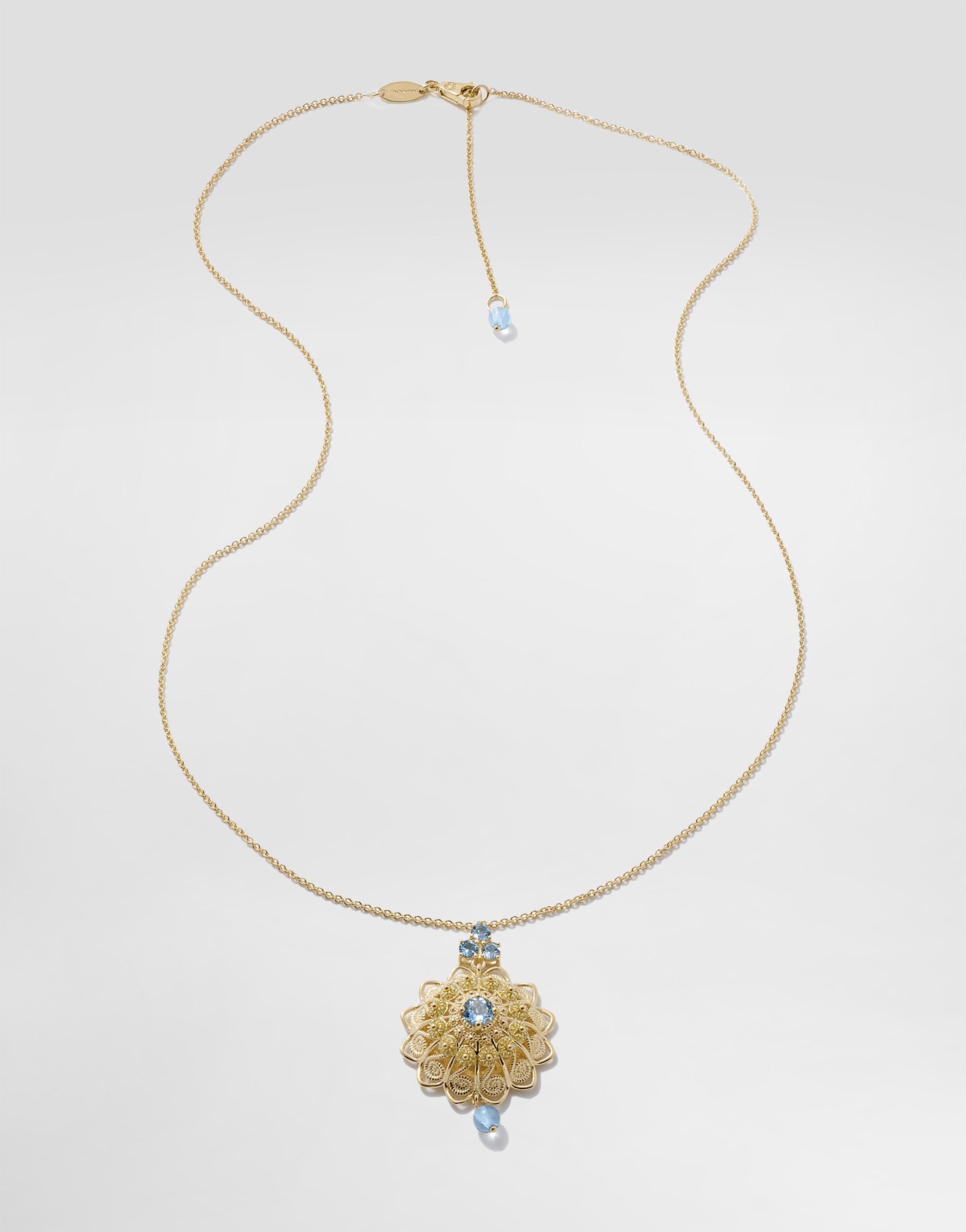 Filigree Necklace 18-carat yellow gold and aquamarines