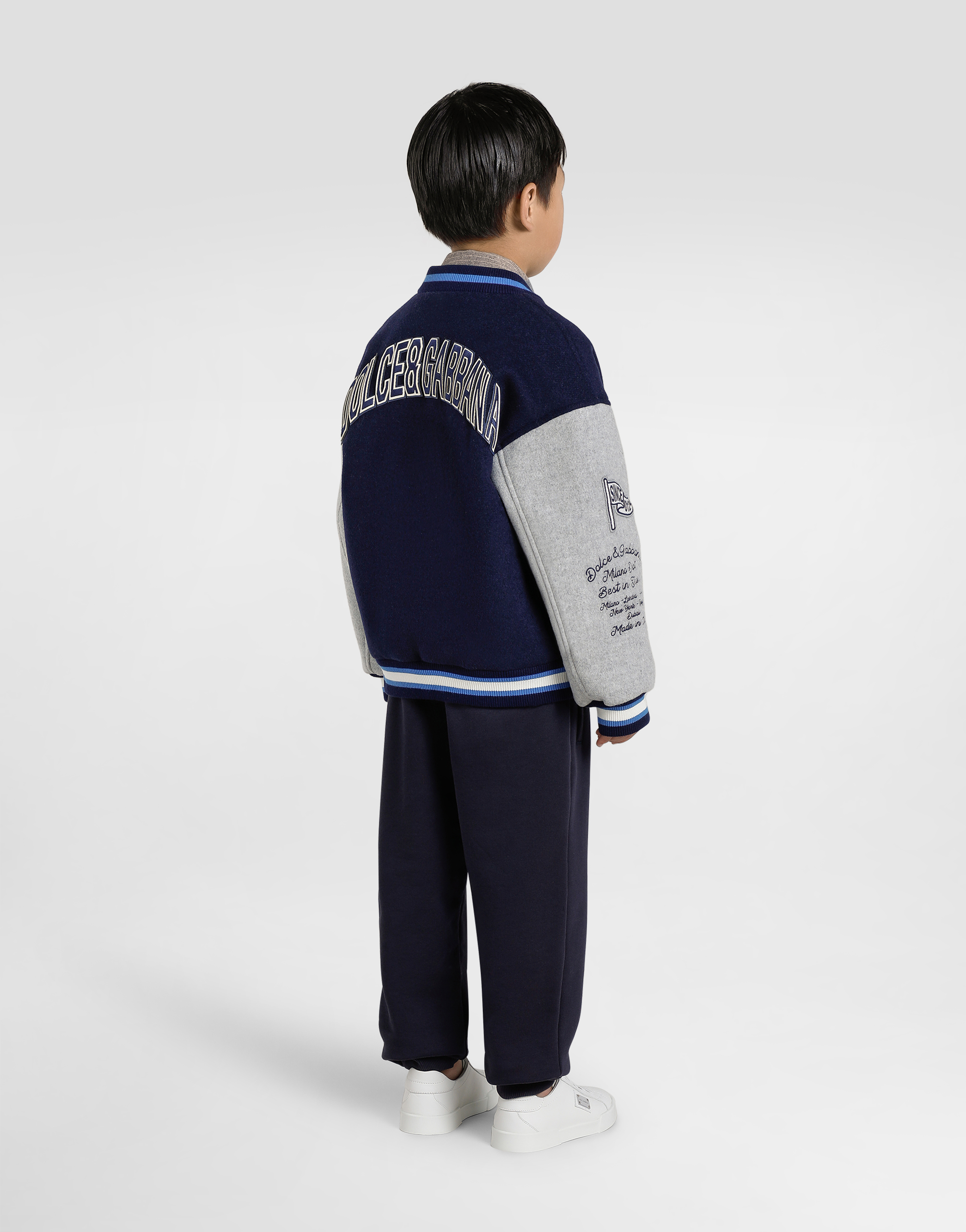 Fleece trousers with DG logo plaque
