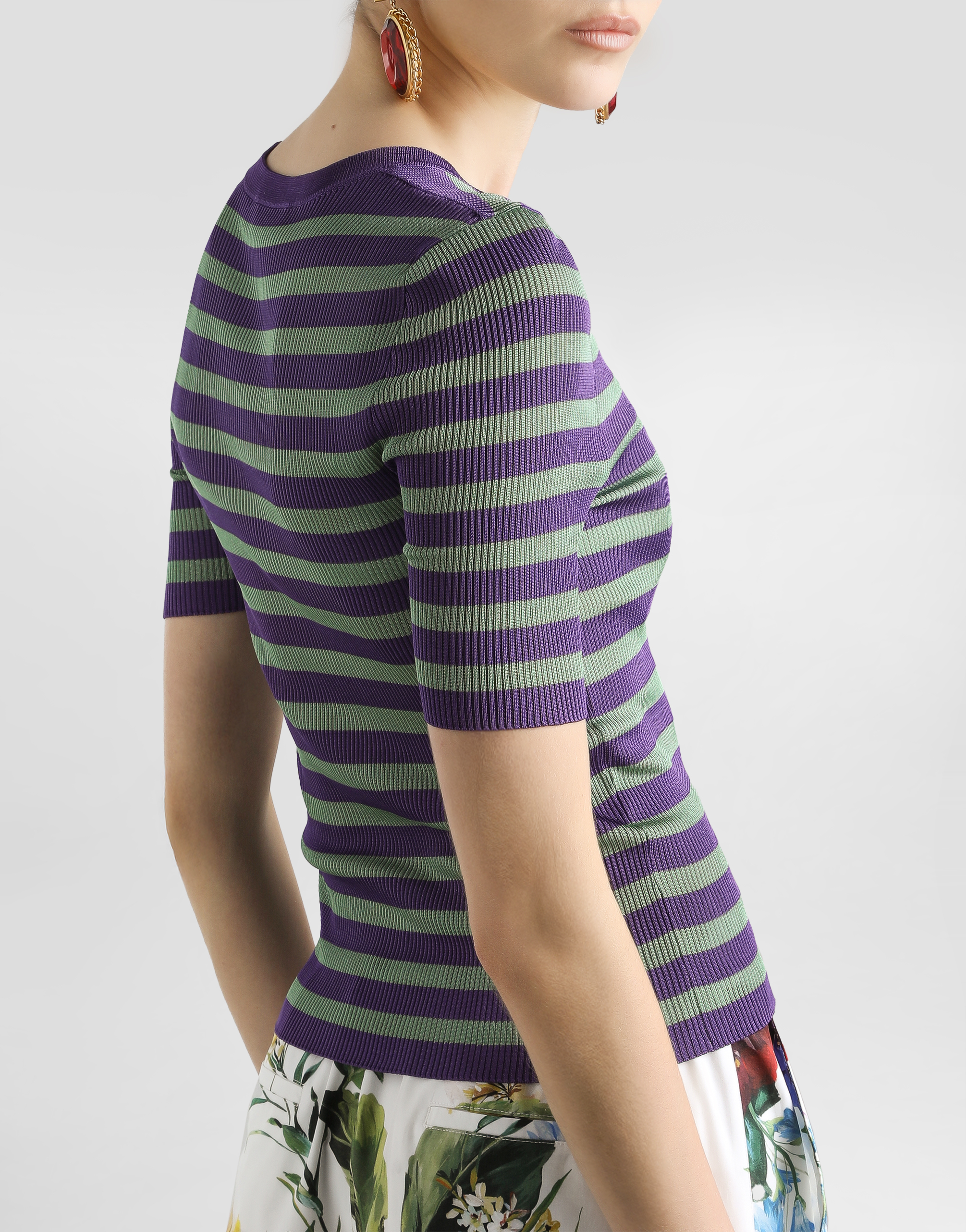 Viscose pullover
