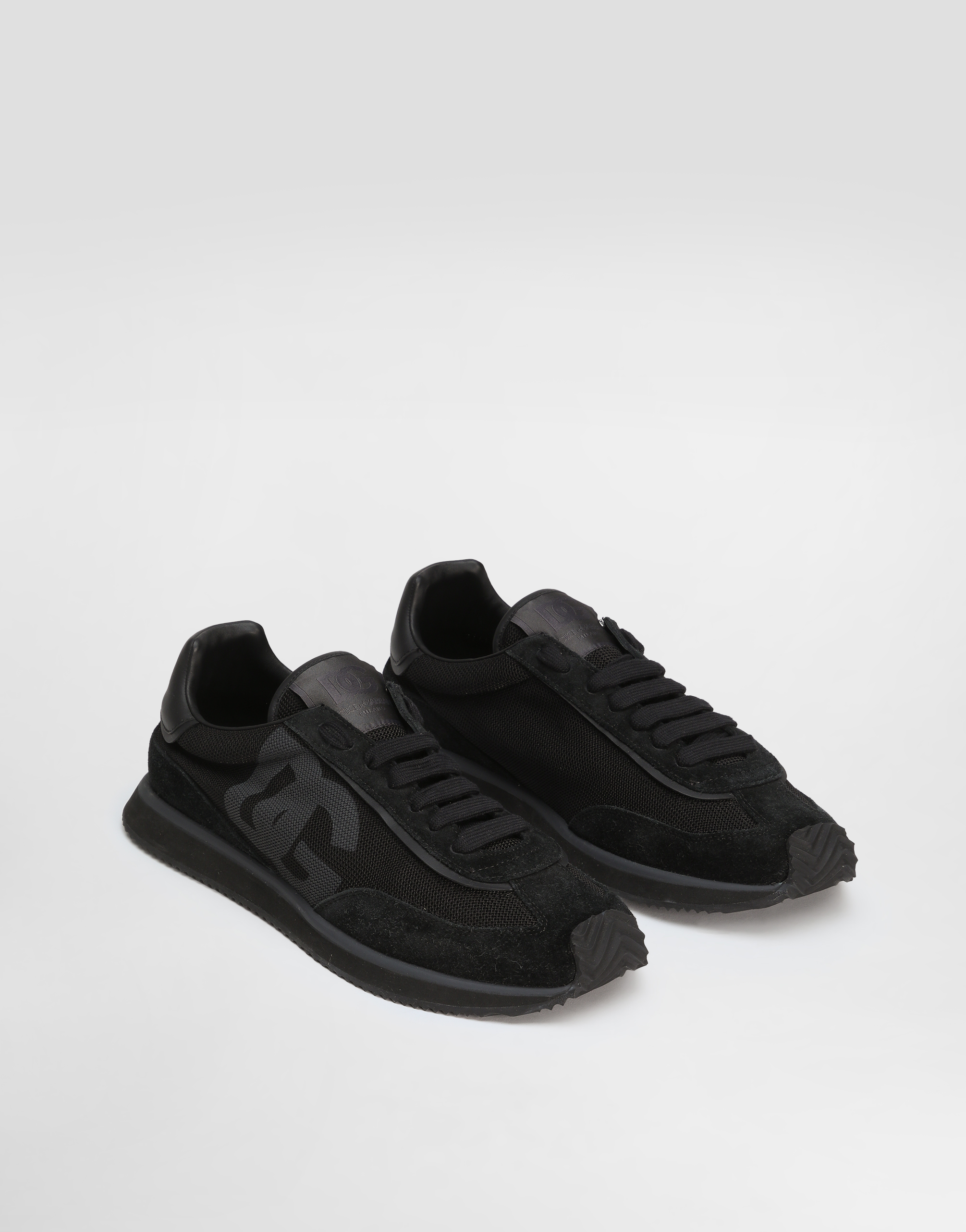 Dolce & Gabbana Low Top Sneakers Featuring Suede Accents In Nero/nero
