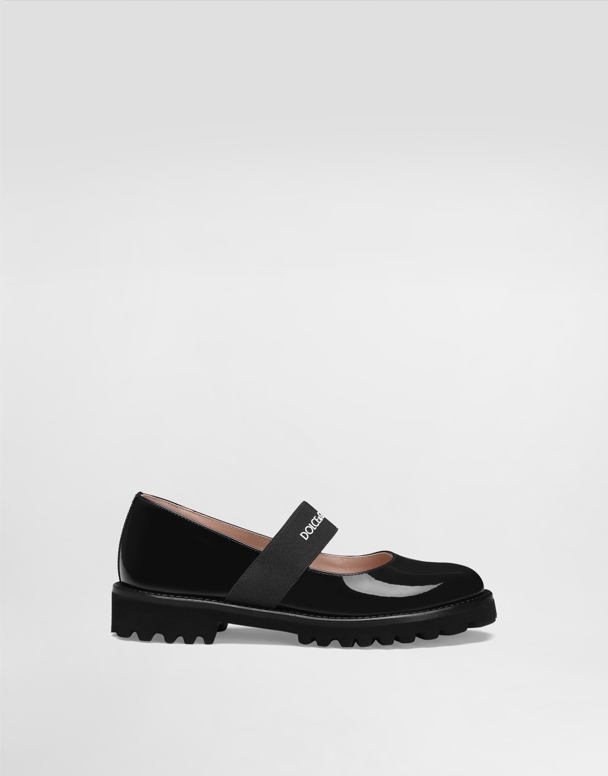 Patent leather ballet flats with elastic