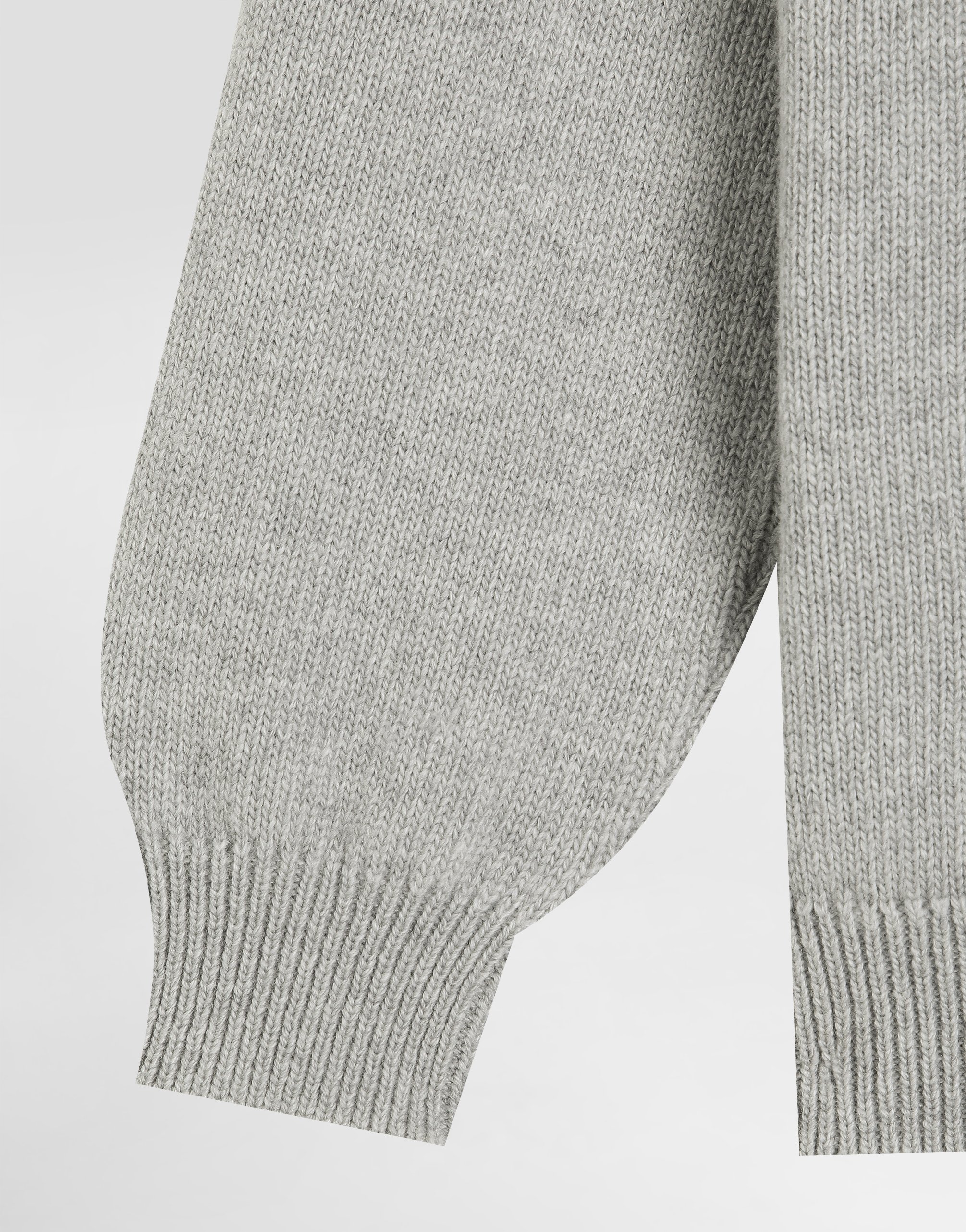 Wool sweater with embroidery