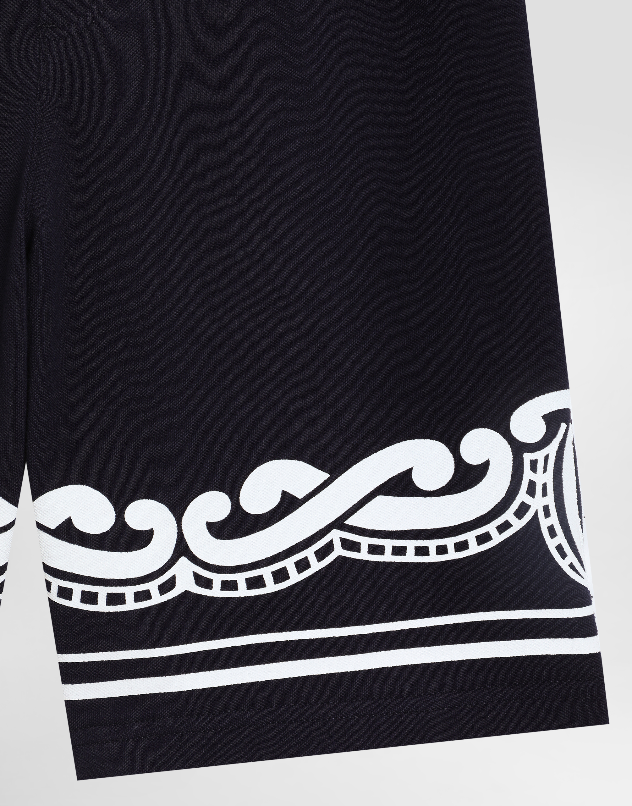 Dolce & Gabbana Bermuda In Piquet Con Stampa Bandana In Blu Scurissimo 1