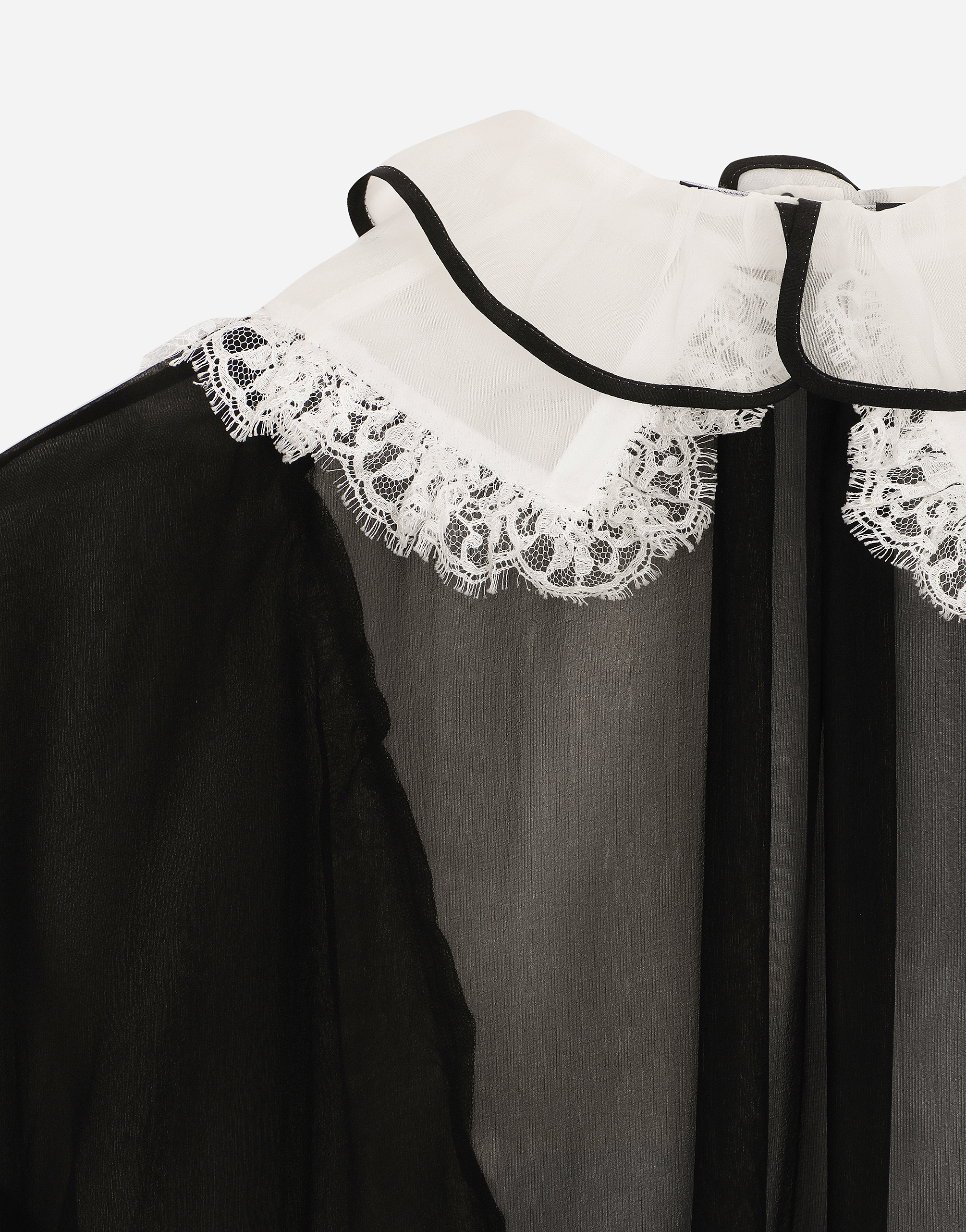 Chiffon shirt with front and organza cuffs