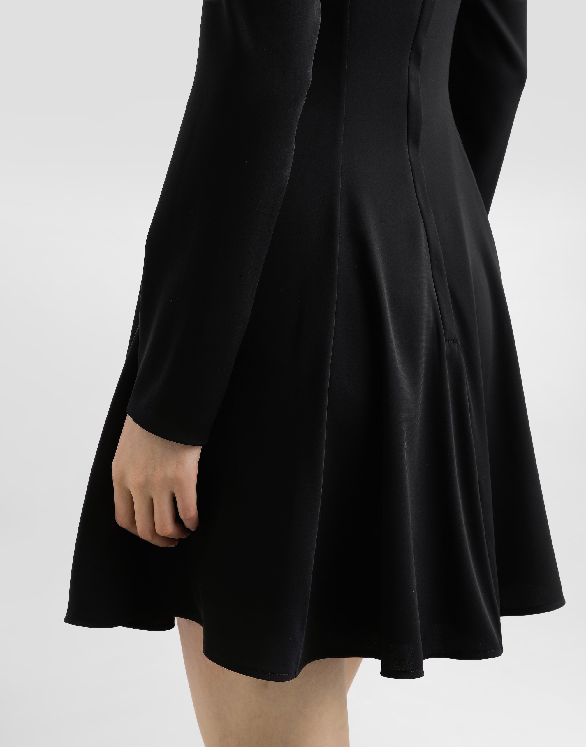 Godet line cady dress