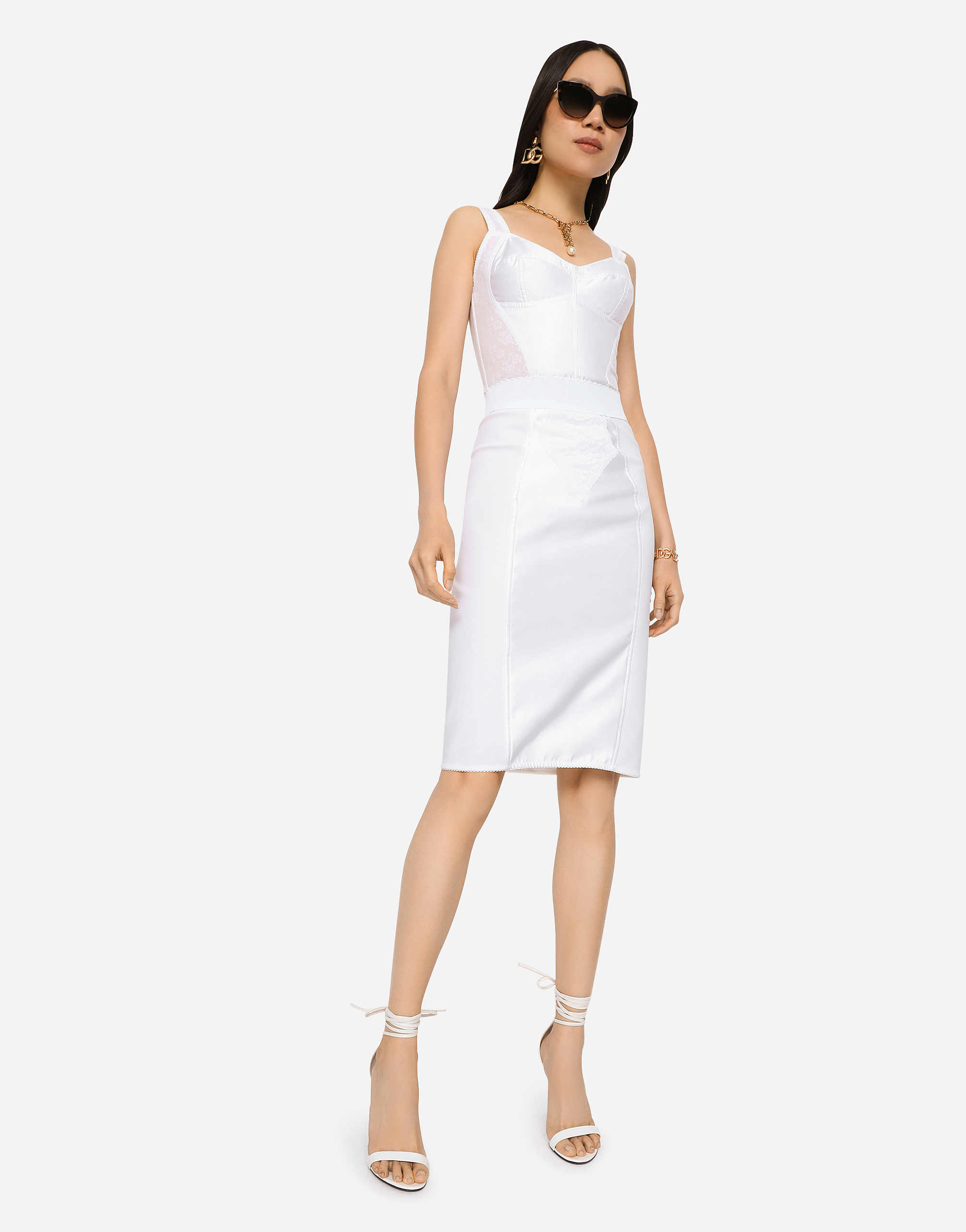 Marquisette and satin skirt with corset details