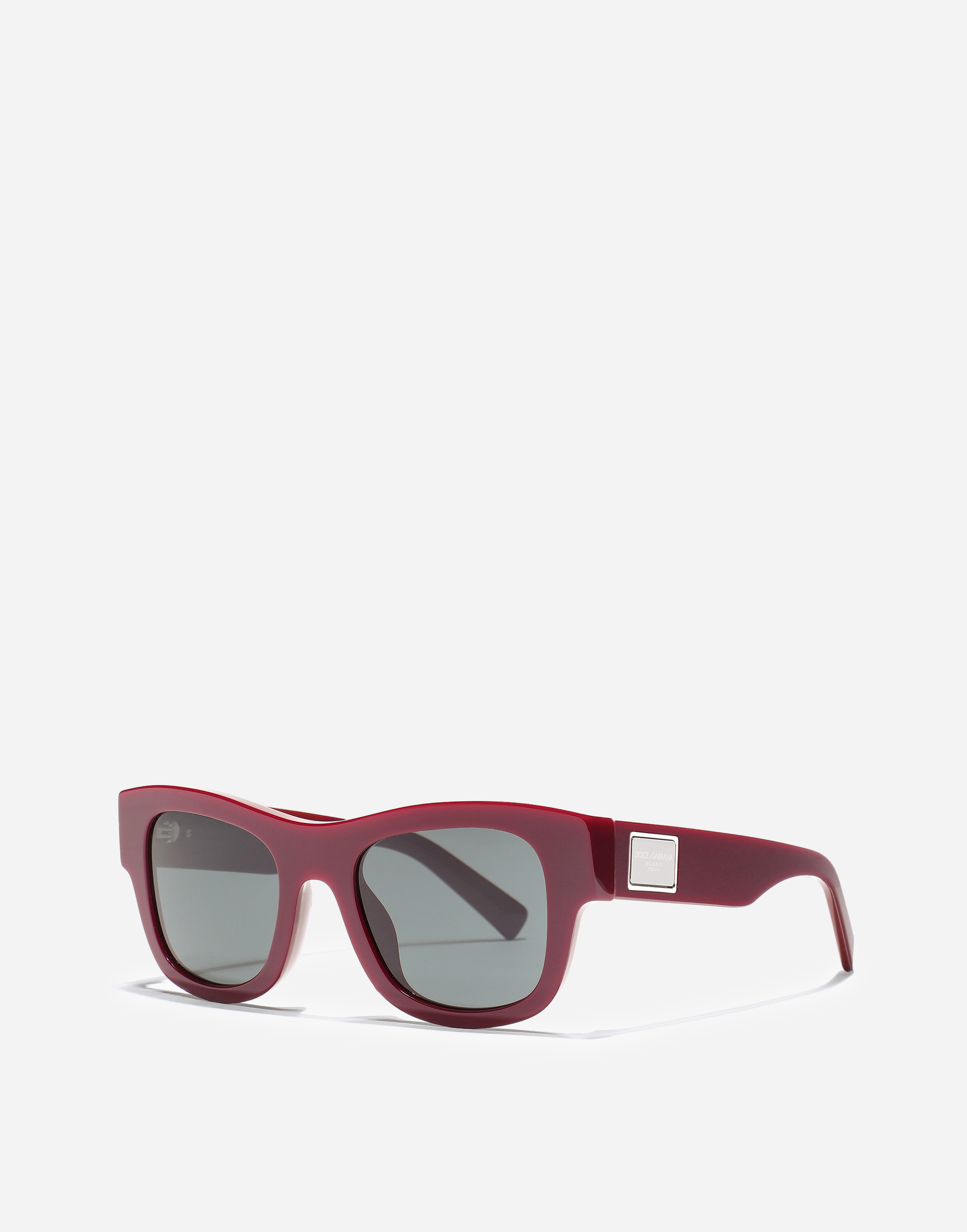 Dolce & Gabbana Logo-plaque Sunglasses In Burgundy
