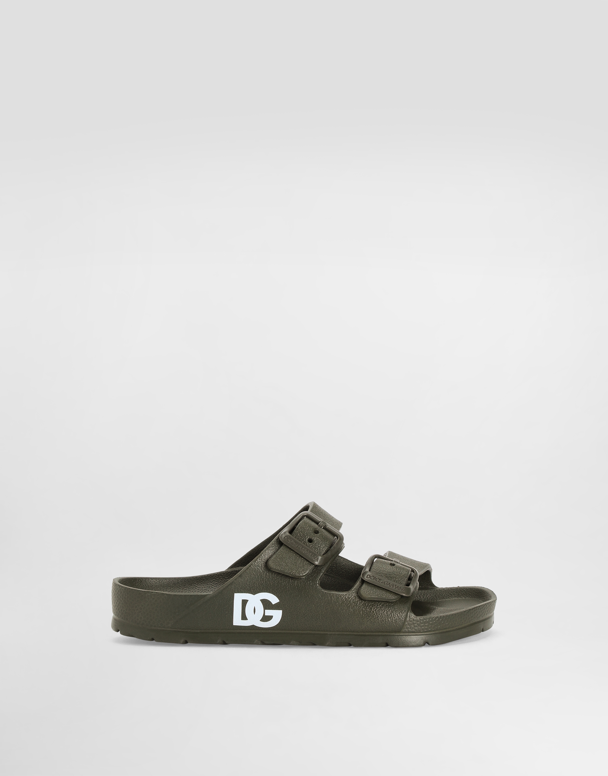 Slippers in eva