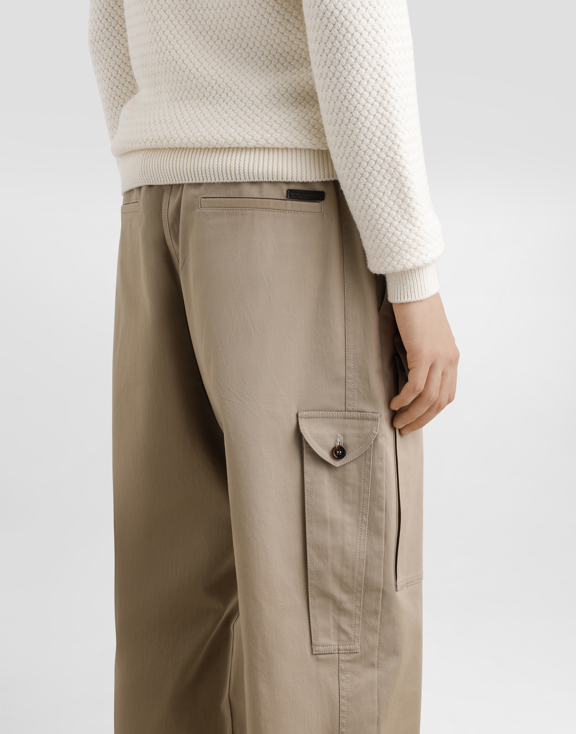 Wool pullover