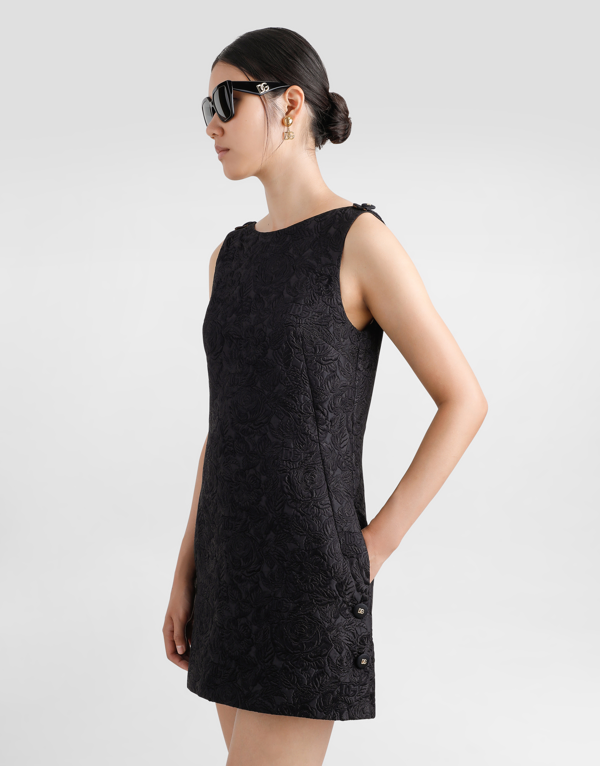 Dolce & Gabbana Short Floral Quilted Jacquard Sack Dress In Black