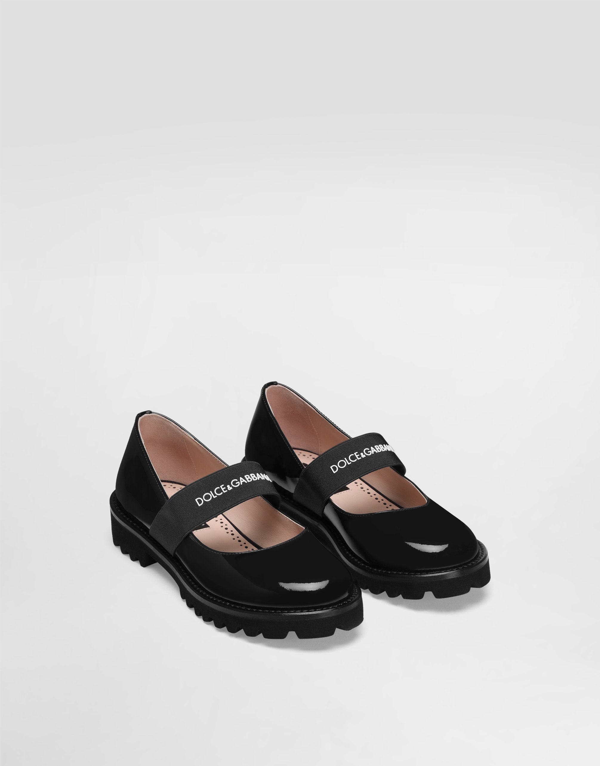 Patent leather ballet flats with elastic